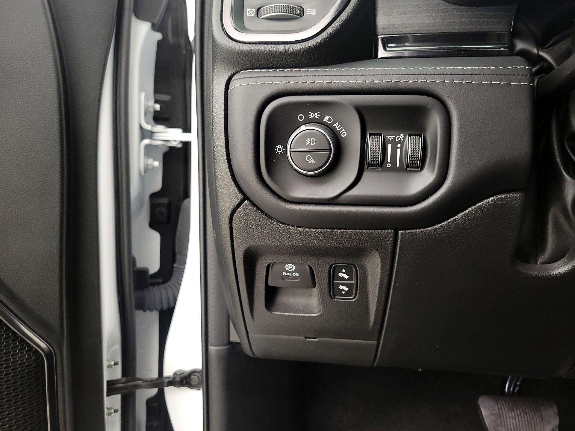 Thumbnail: 2022 RAM 1500 - 13