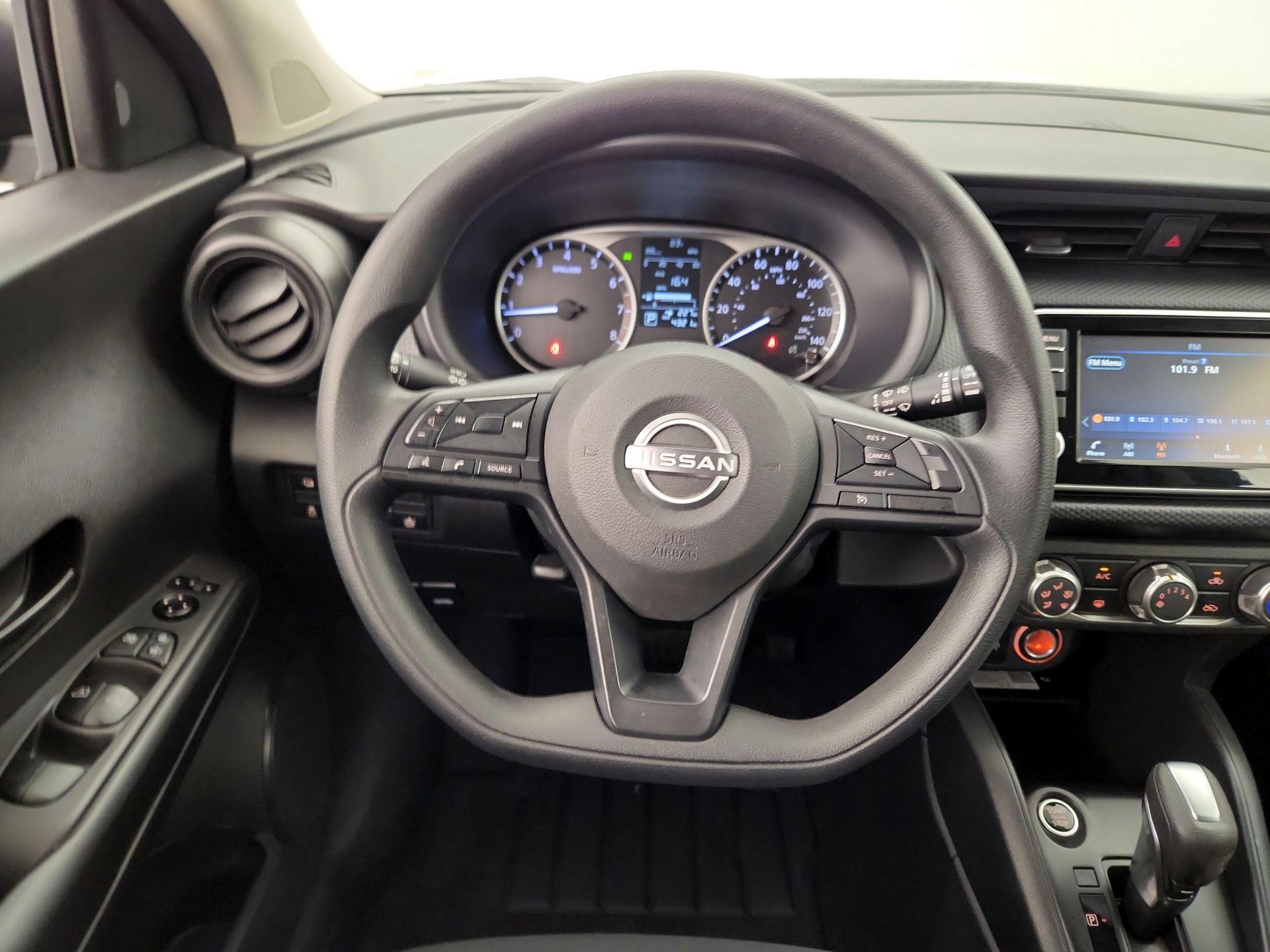 Thumbnail: 2023 Nissan Kicks - 10