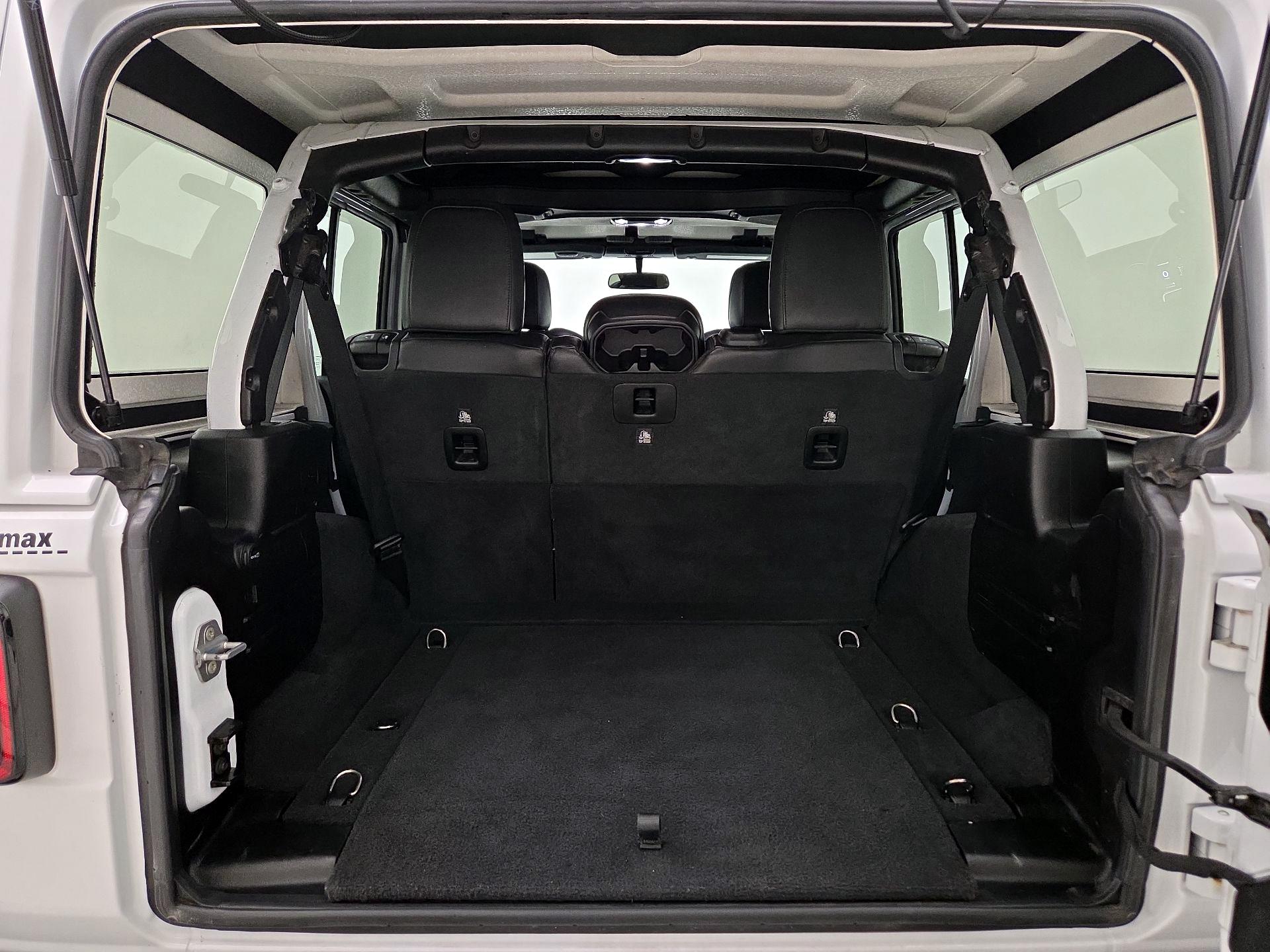 Thumbnail: 2021 Jeep Wrangler - 20