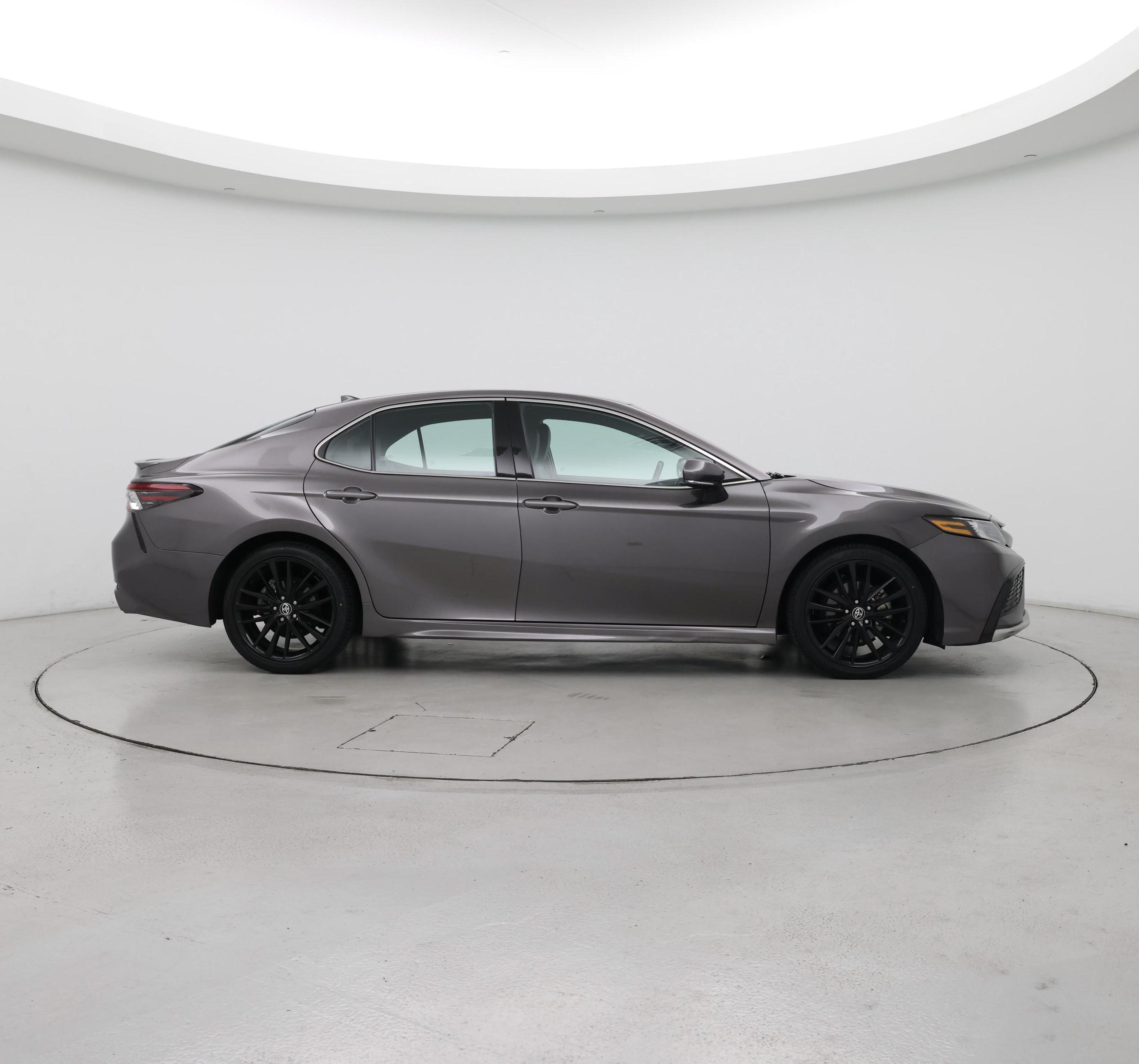 Thumbnail: 2023 Toyota Camry - 7