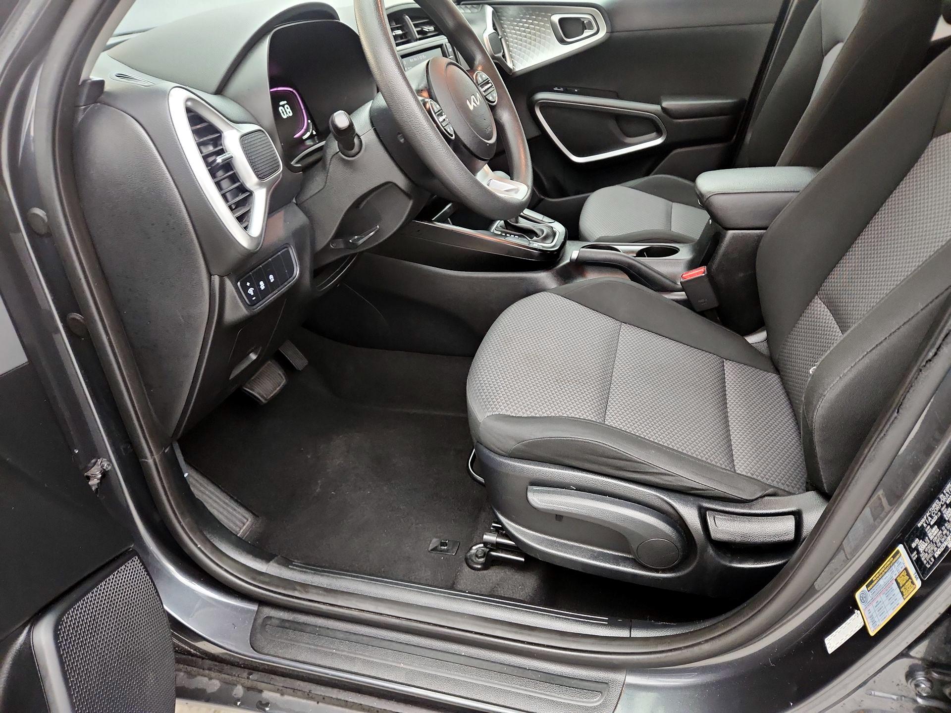 Thumbnail: 2023 Kia Soul - 11