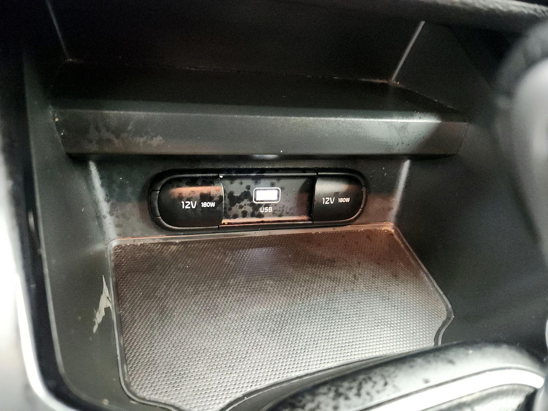 Thumbnail: 2023 Kia Soul - 18