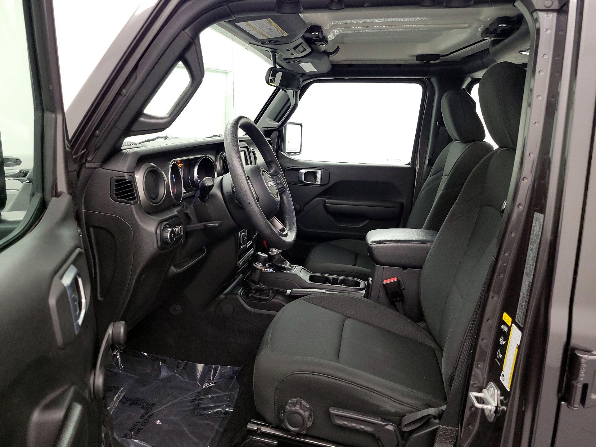 Thumbnail: 2021 Jeep Wrangler - 11