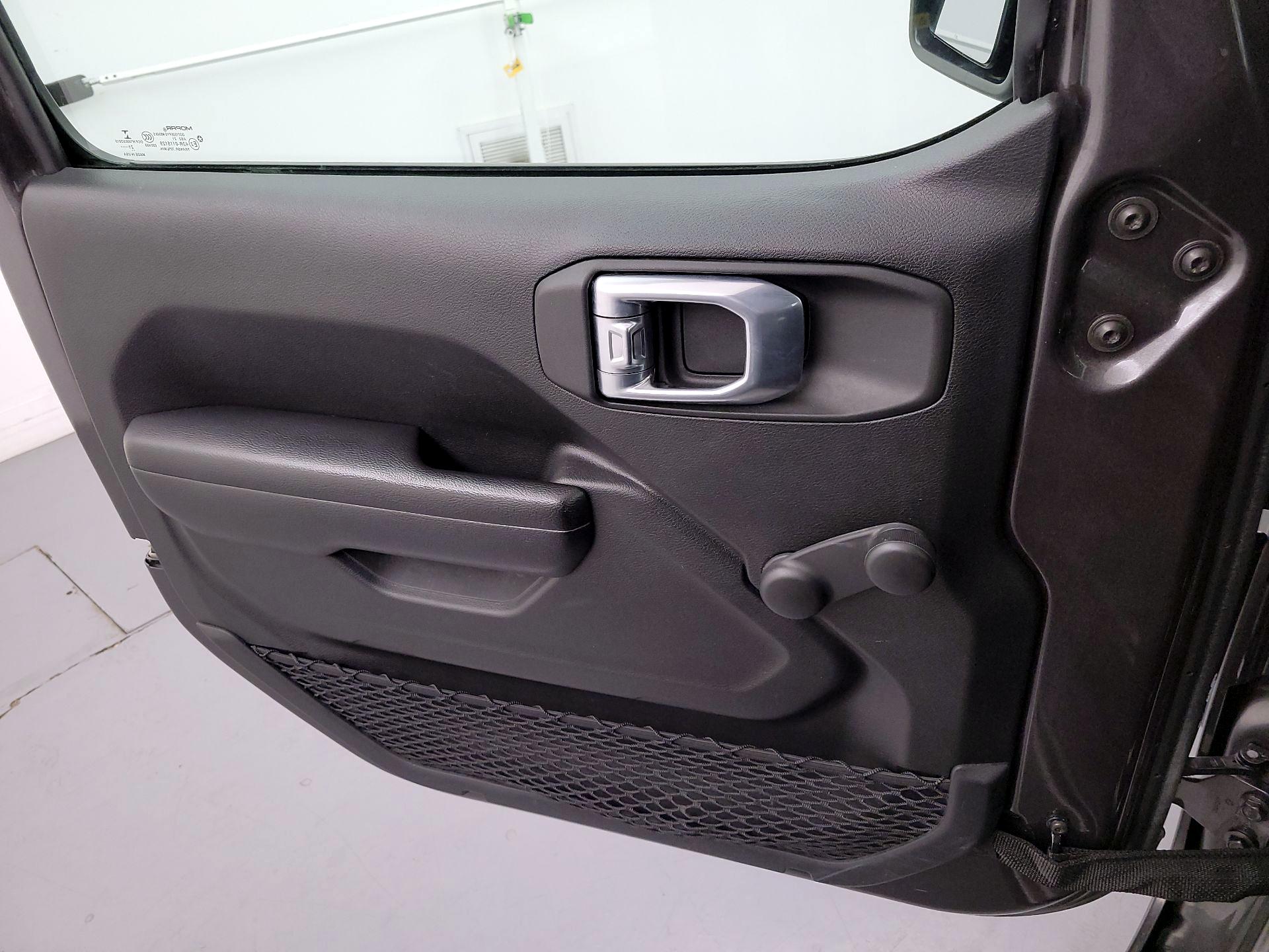 Thumbnail: 2021 Jeep Wrangler - 12