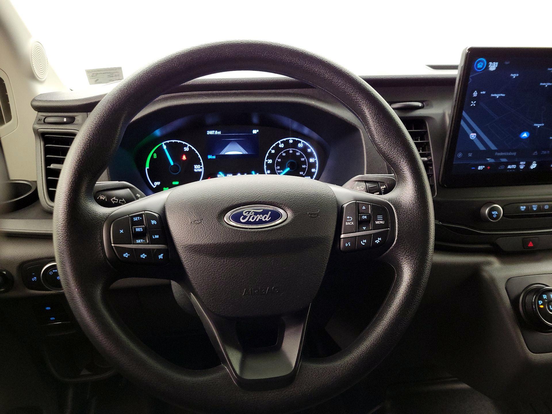 Thumbnail: 2023 Ford Econoline - 10