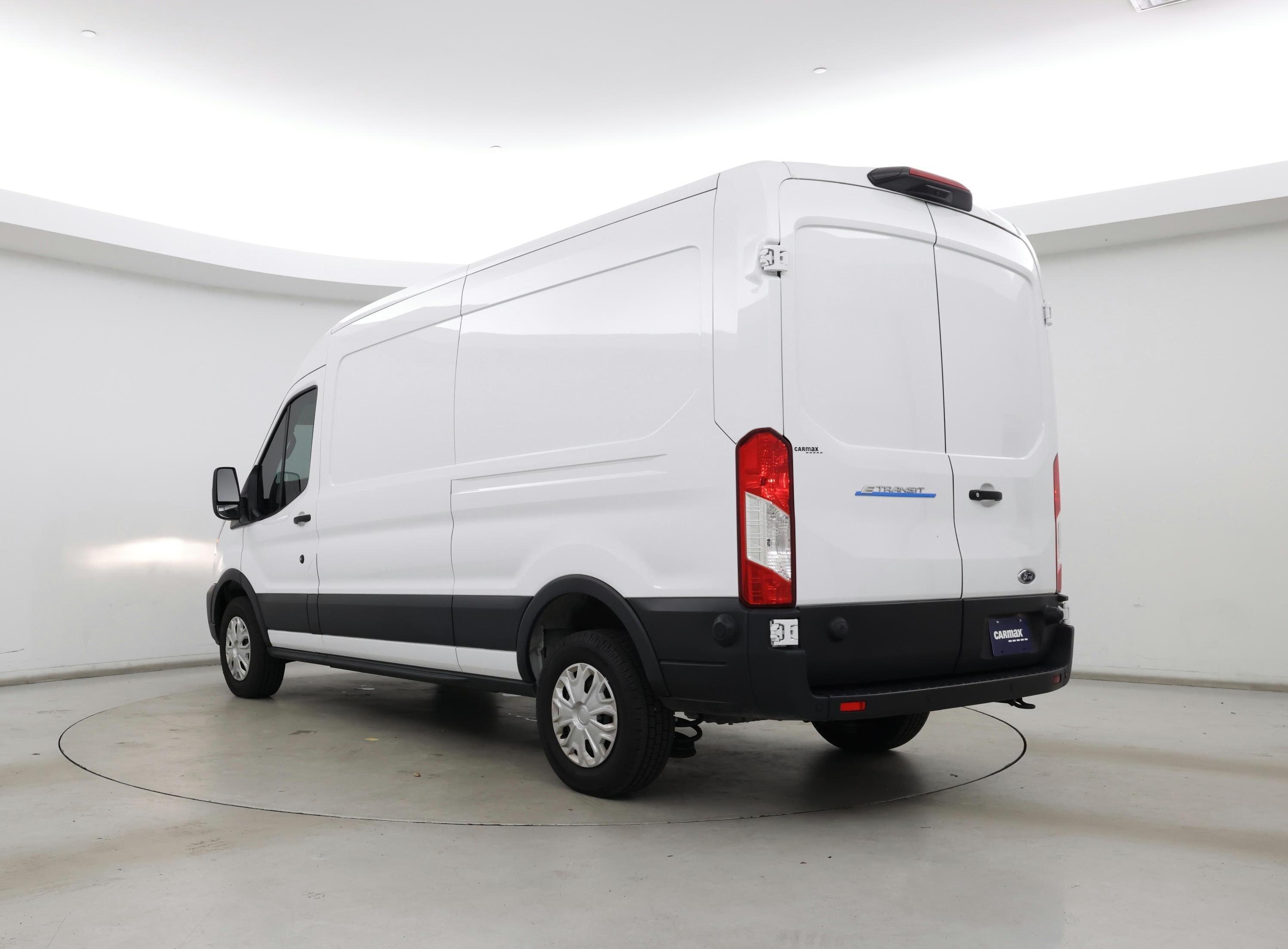 Thumbnail: 2023 Ford Econoline - 2