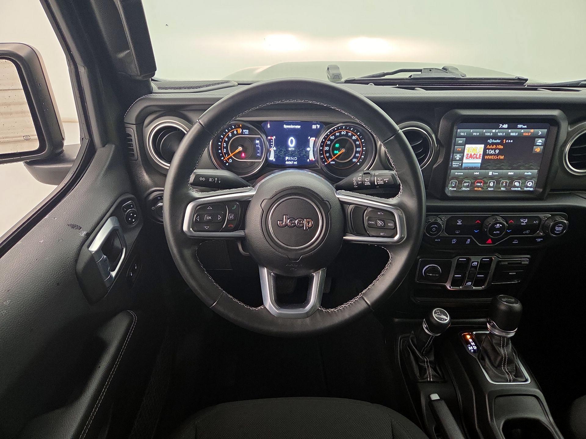 Thumbnail: 2022 Jeep Wrangler - 10