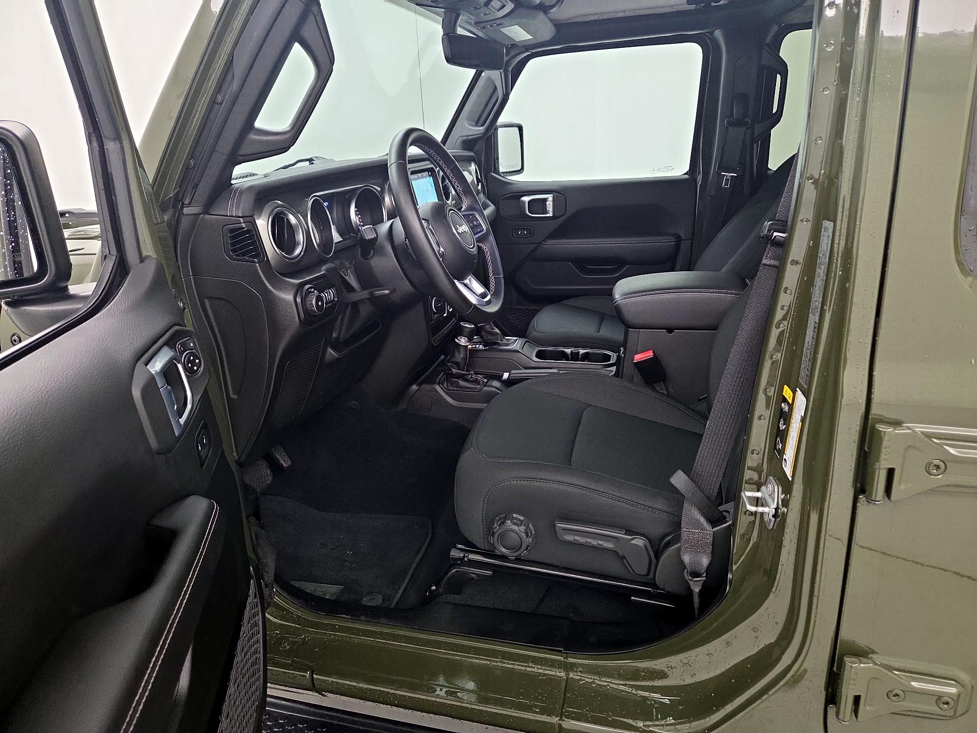 Thumbnail: 2022 Jeep Wrangler - 11