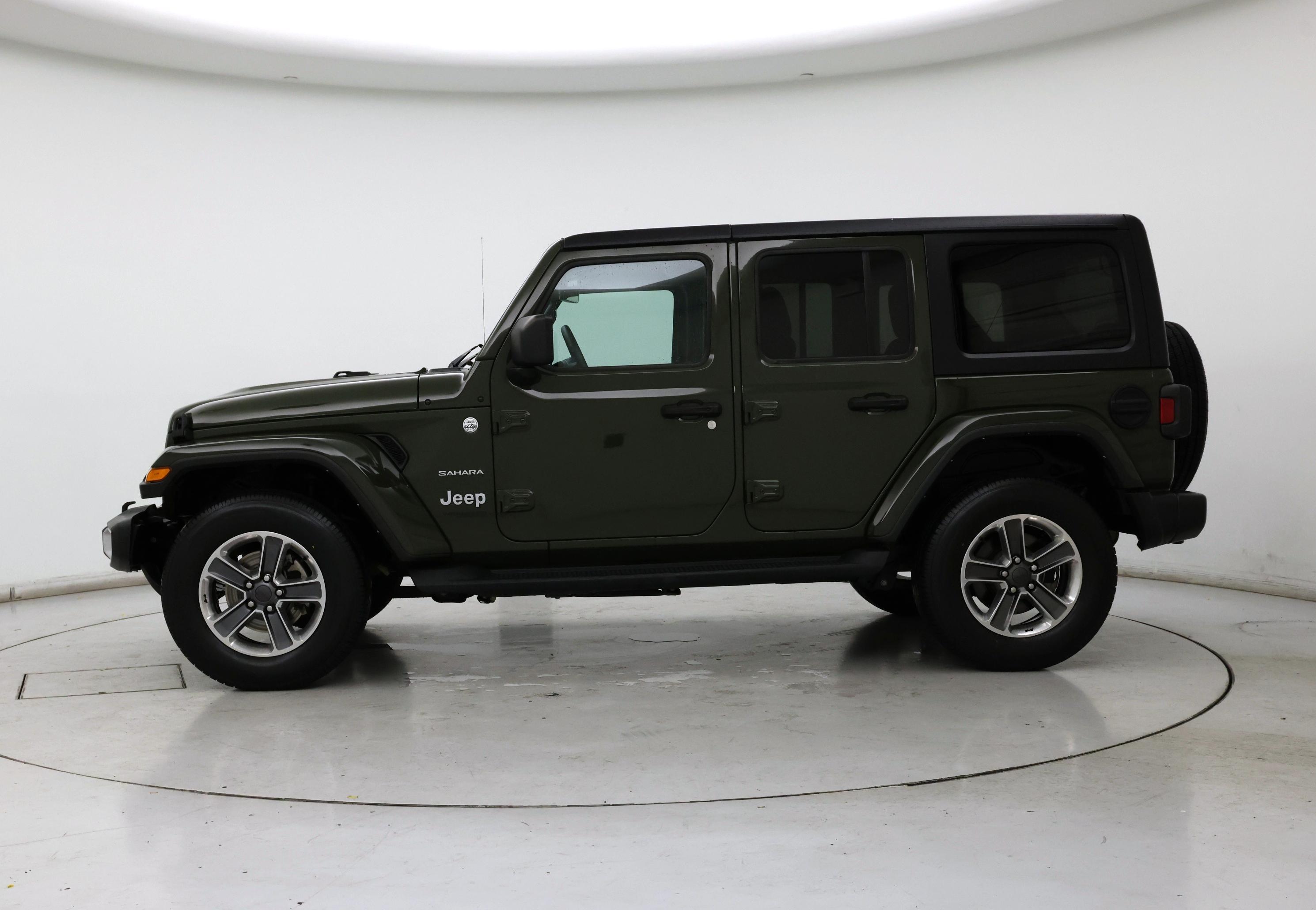 Thumbnail: 2022 Jeep Wrangler - 3