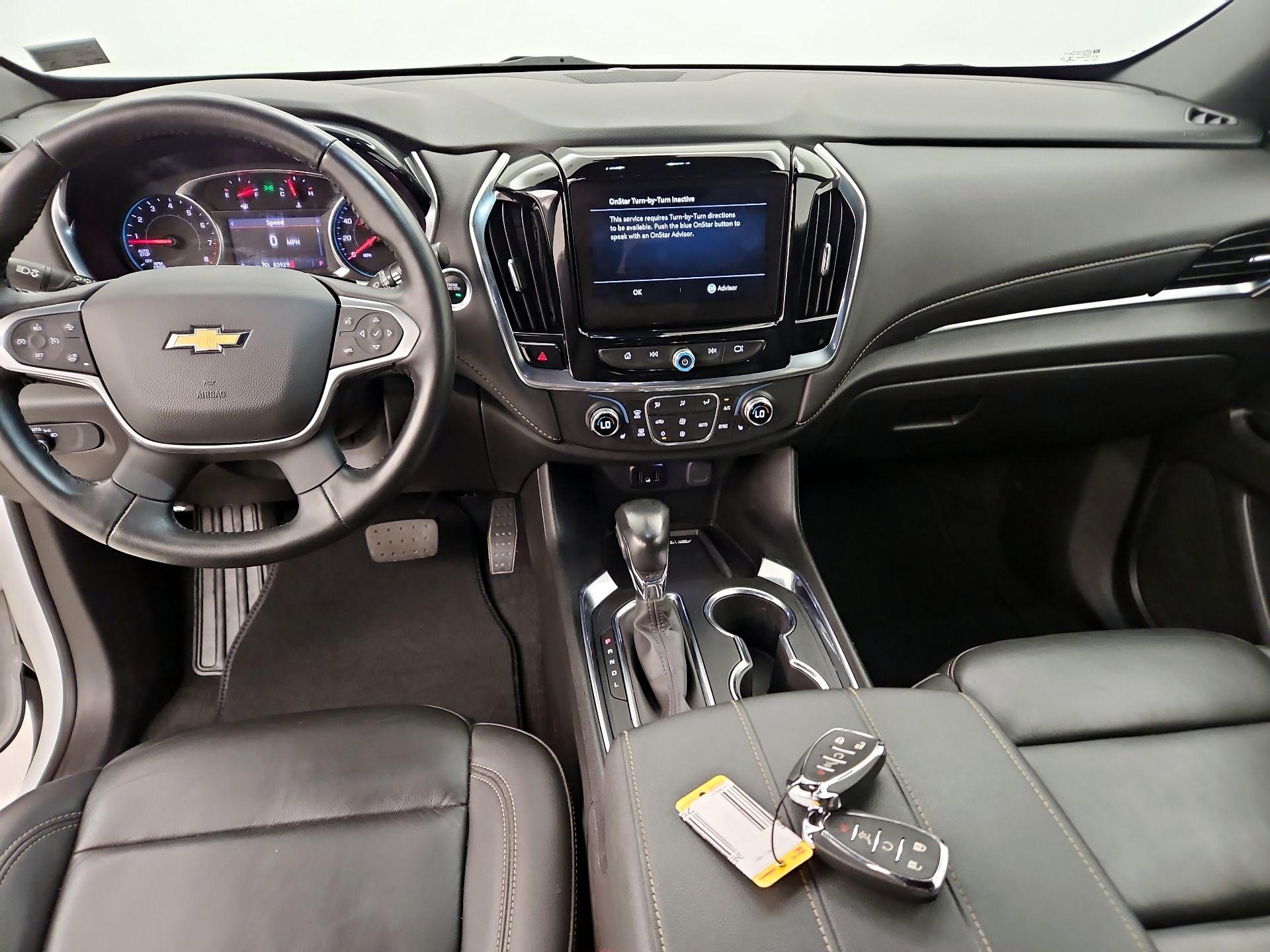 Thumbnail: 2022 Chevrolet Traverse - 9