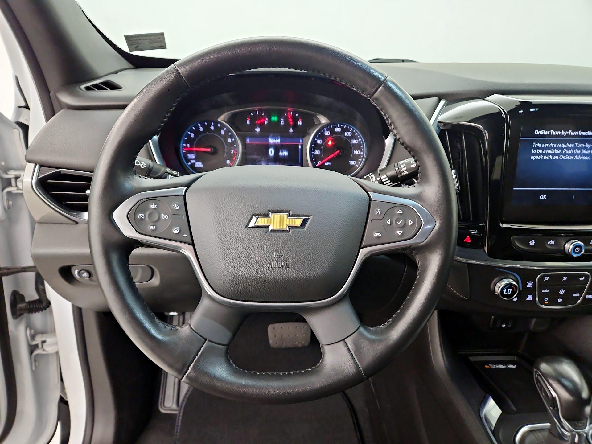 Thumbnail: 2022 Chevrolet Traverse - 10