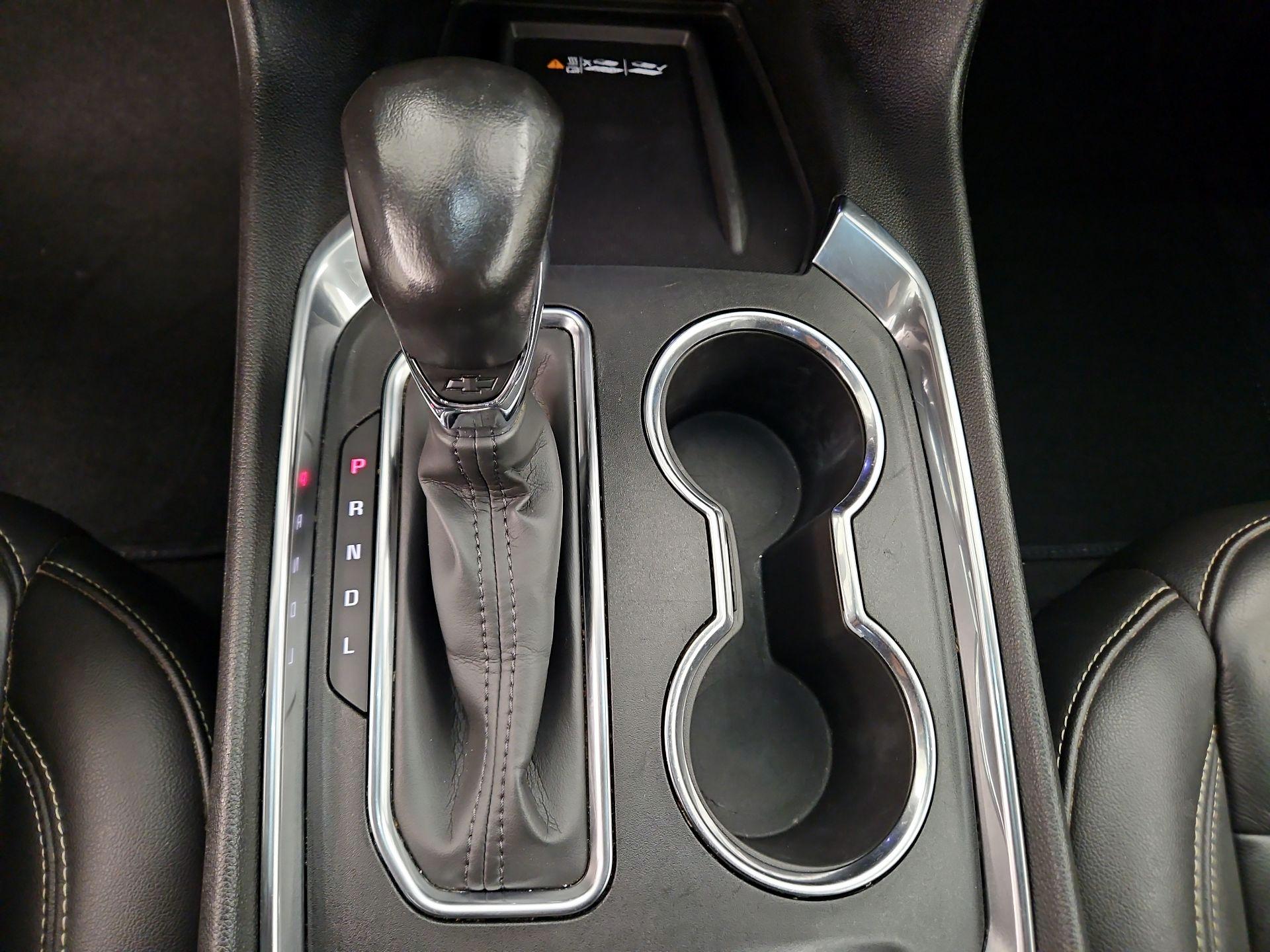 Thumbnail: 2022 Chevrolet Traverse - 17