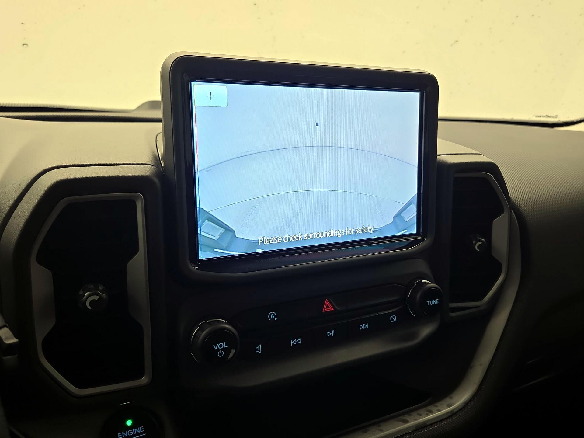 Thumbnail: 2021 Ford Bronco Sport - 14