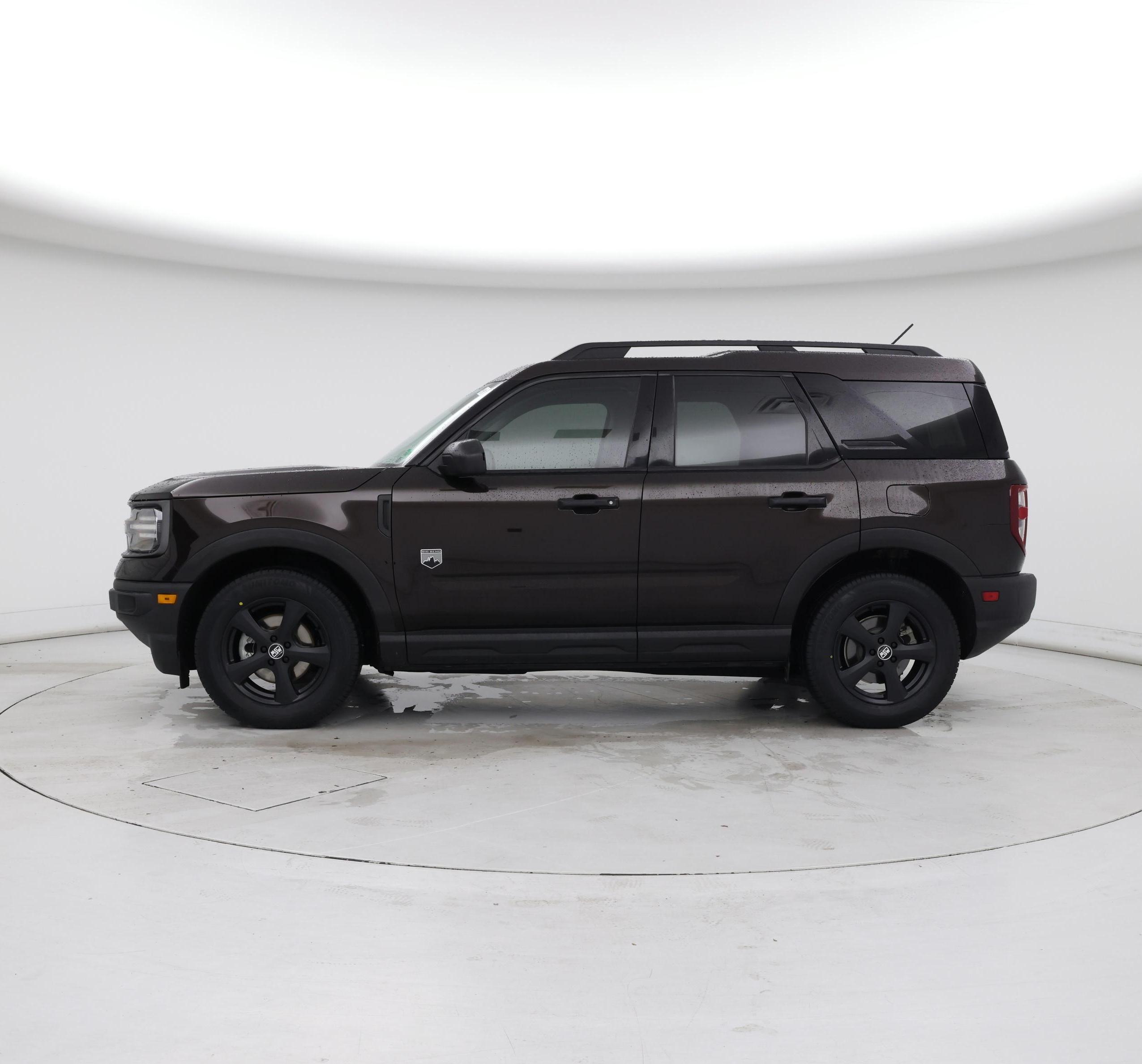Thumbnail: 2021 Ford Bronco Sport - 3
