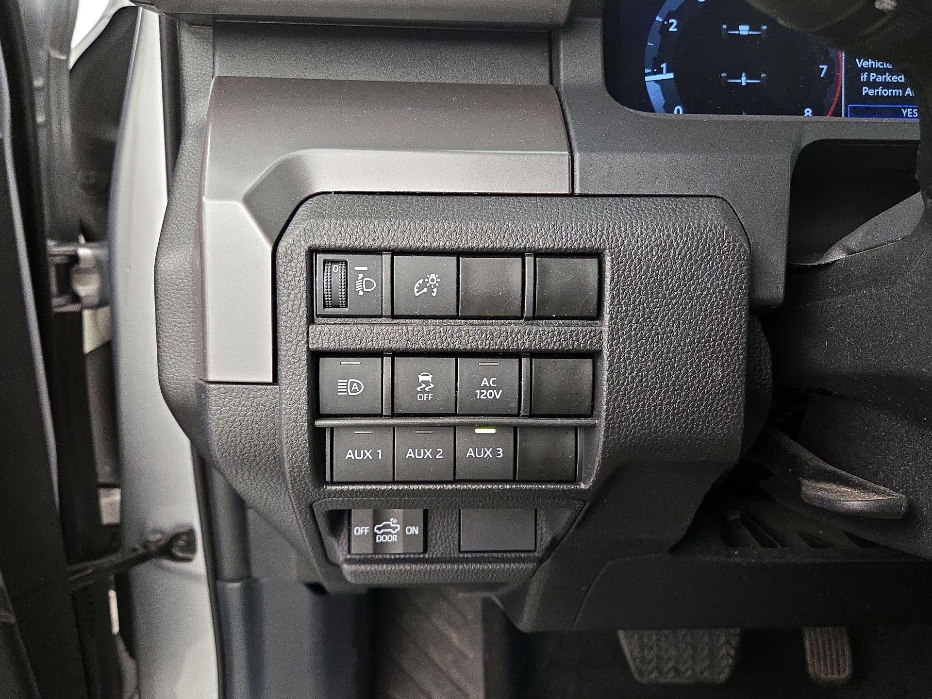 Thumbnail: 2024 Toyota Tacoma - 13