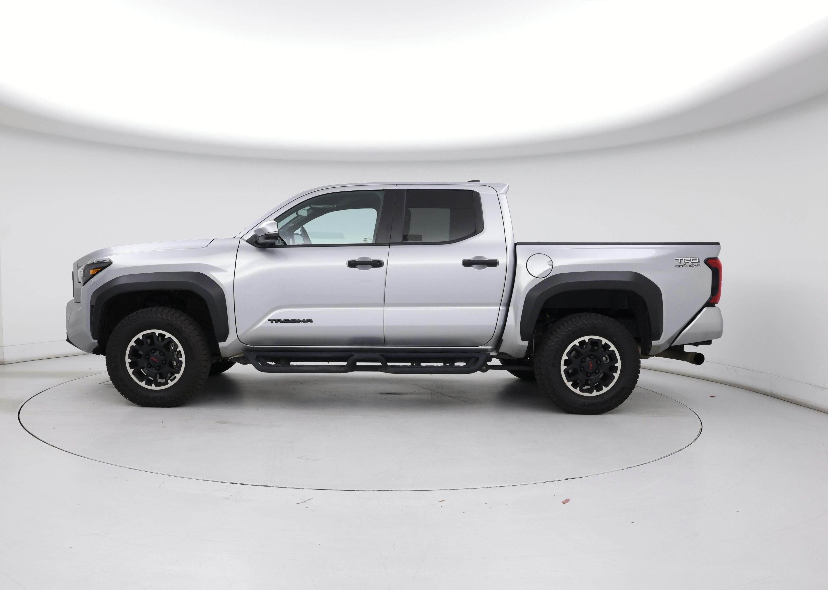 Thumbnail: 2024 Toyota Tacoma - 3