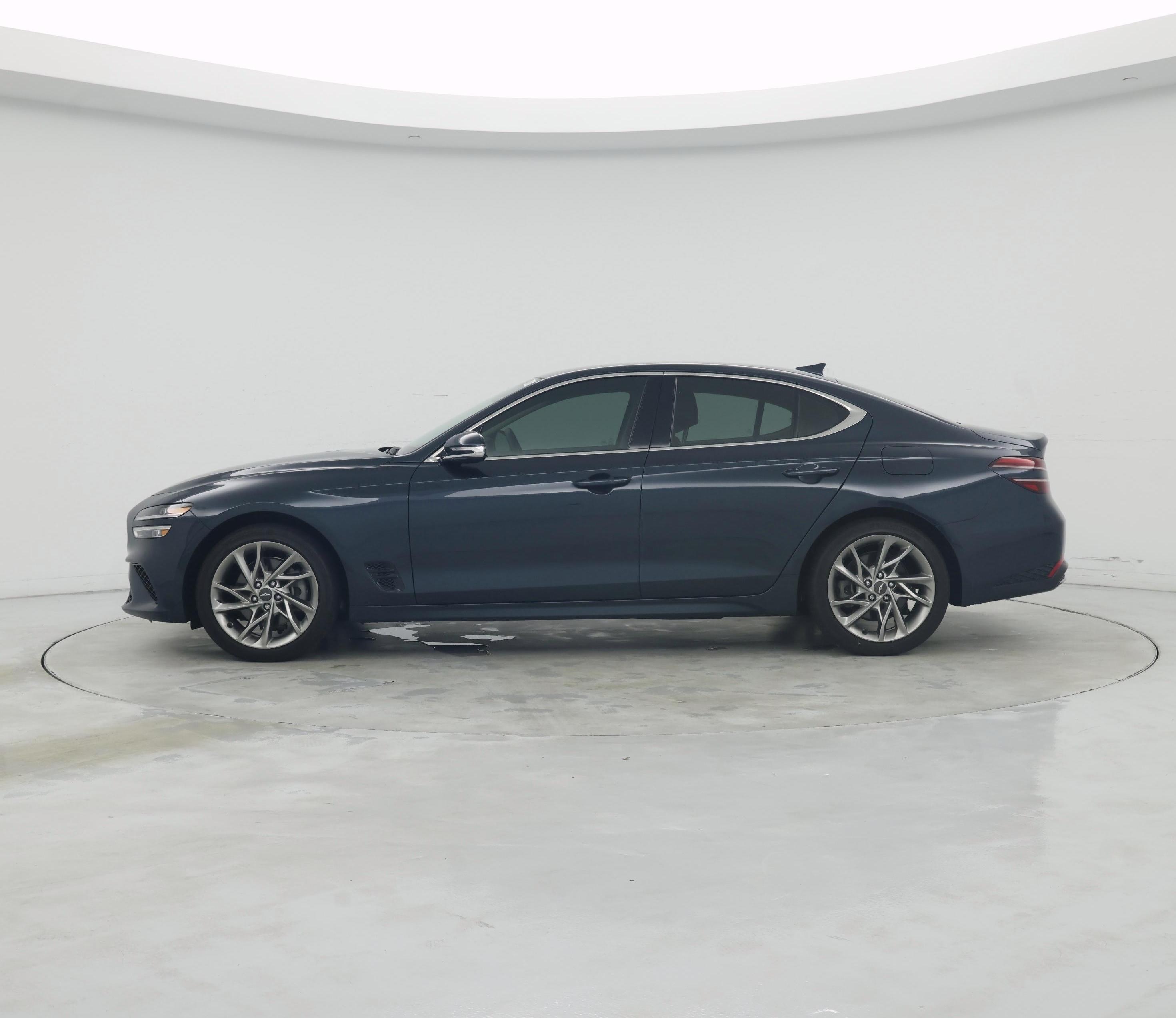 Thumbnail: 2022 Genesis G70 - 3