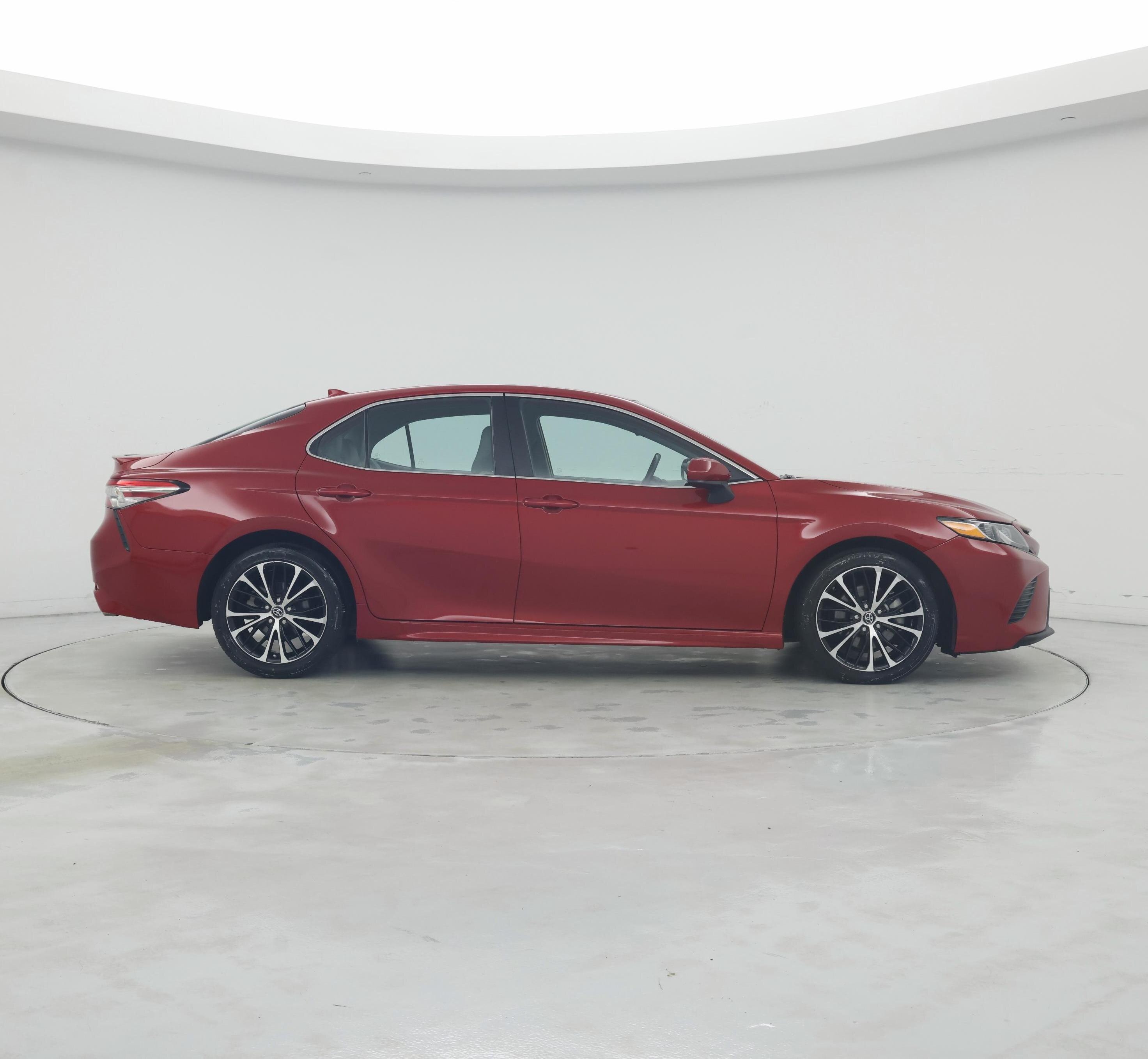 Thumbnail: 2019 Toyota Camry - 7