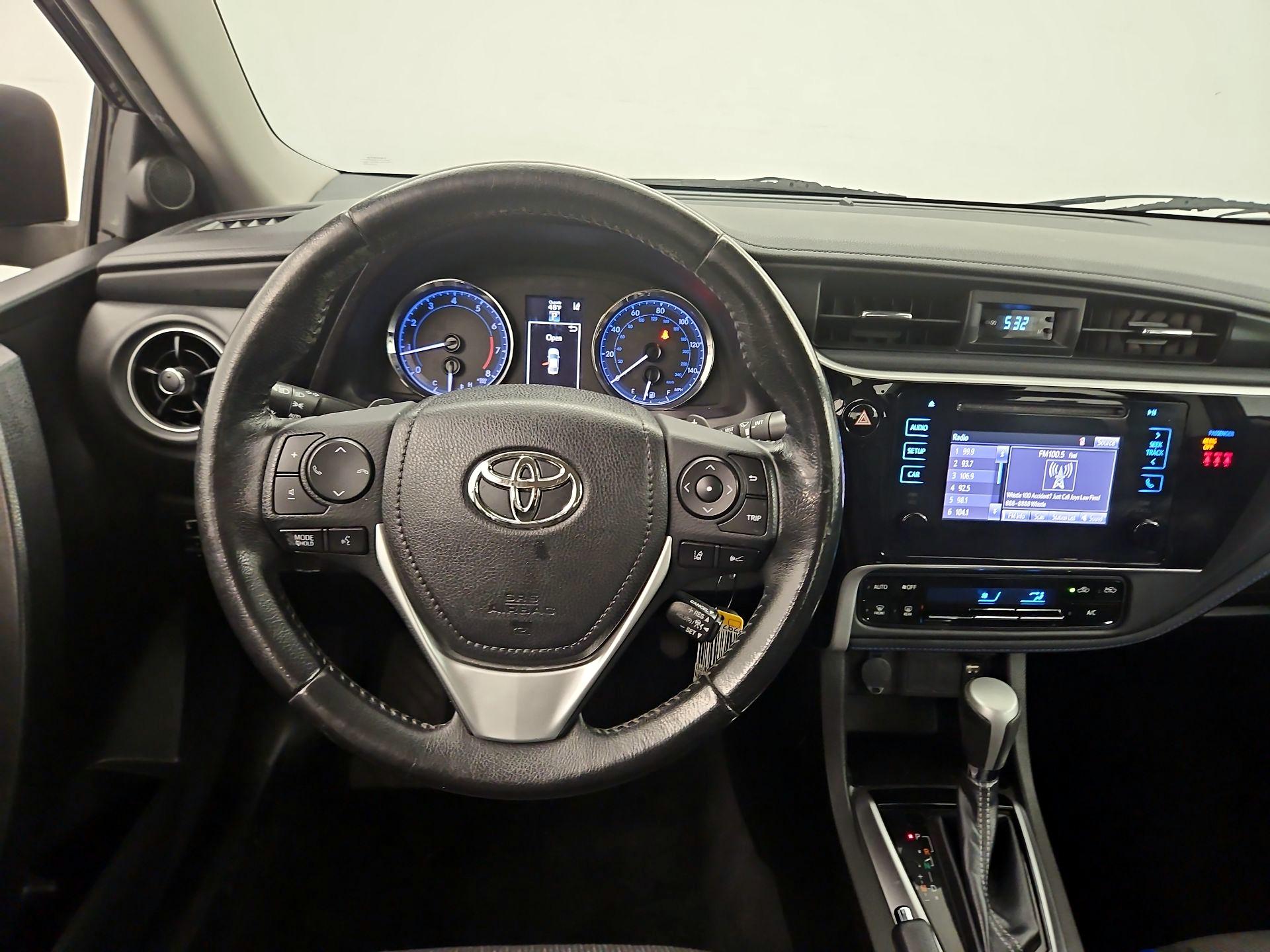 Thumbnail: 2019 Toyota Corolla - 10