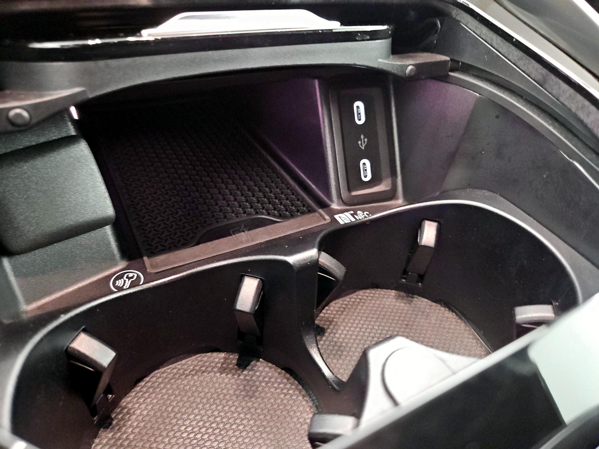 Thumbnail: 2022 Mercedes-Benz SL-Class - 19