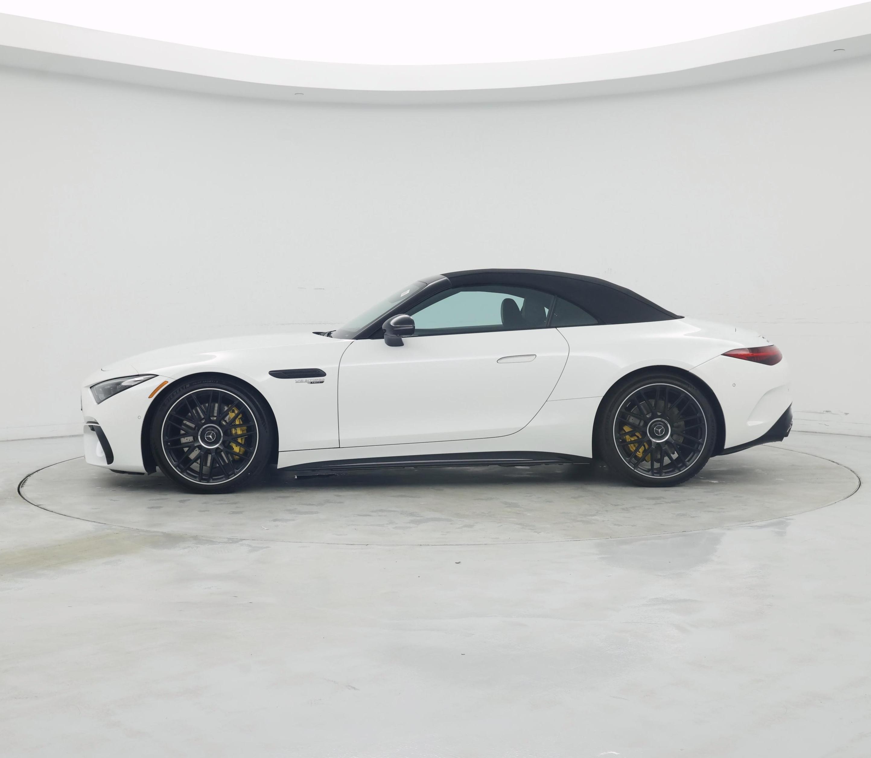 Thumbnail: 2022 Mercedes-Benz SL-Class - 3