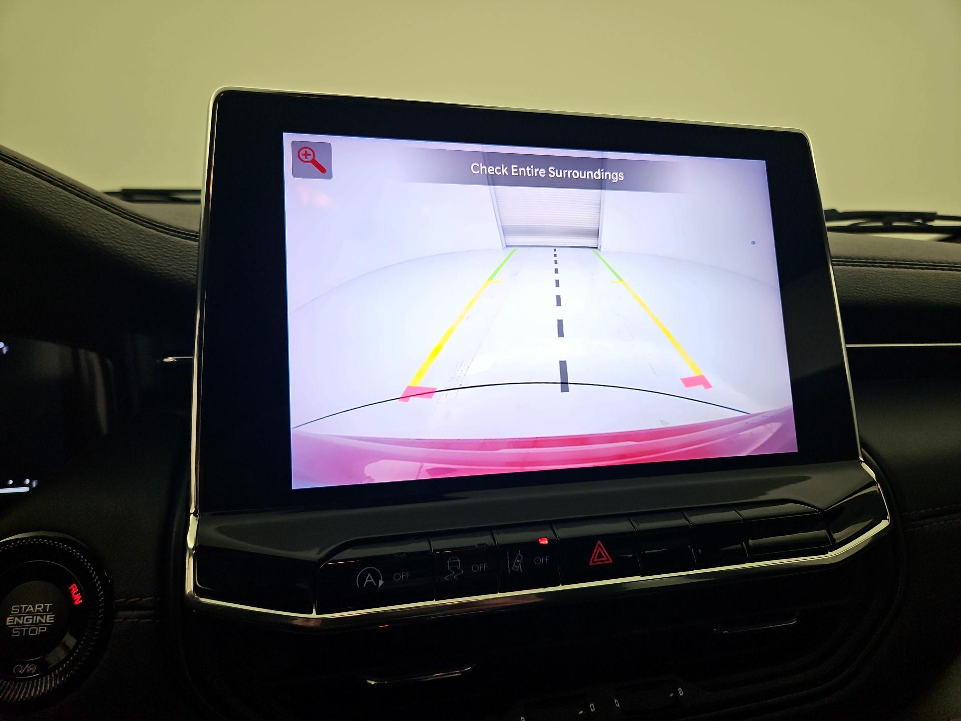 Thumbnail: 2022 Jeep Compass - 15