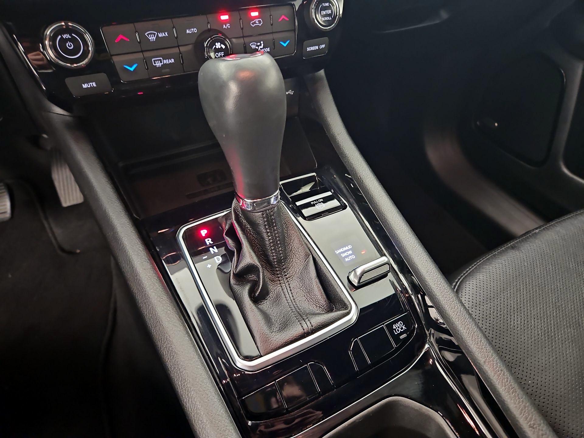 Thumbnail: 2022 Jeep Compass - 18