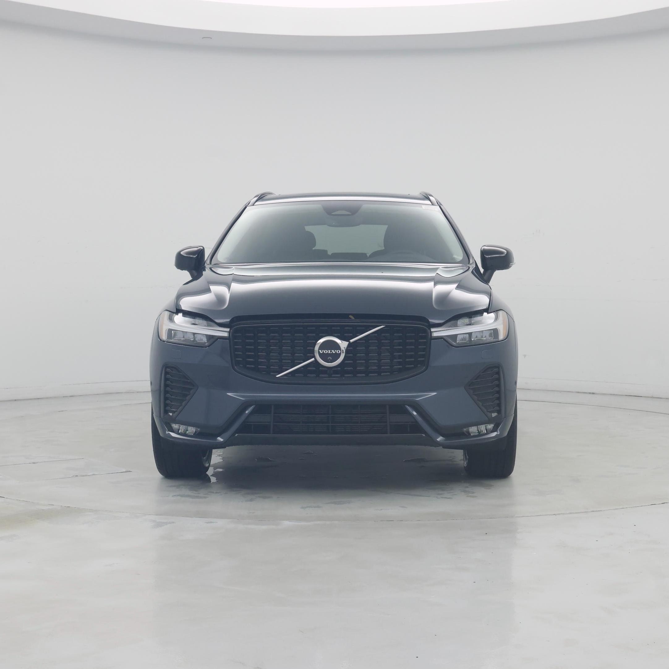 Thumbnail: 2025 Volvo XC60 - 5