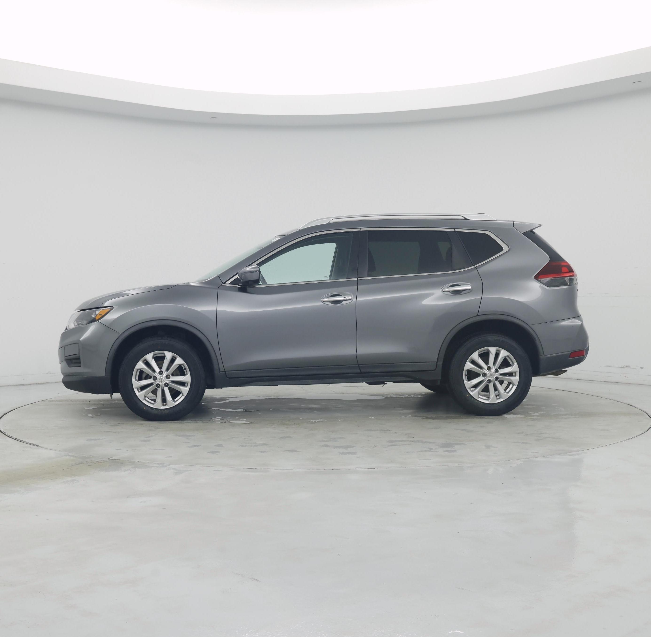 Thumbnail: 2018 Nissan Rogue - 3