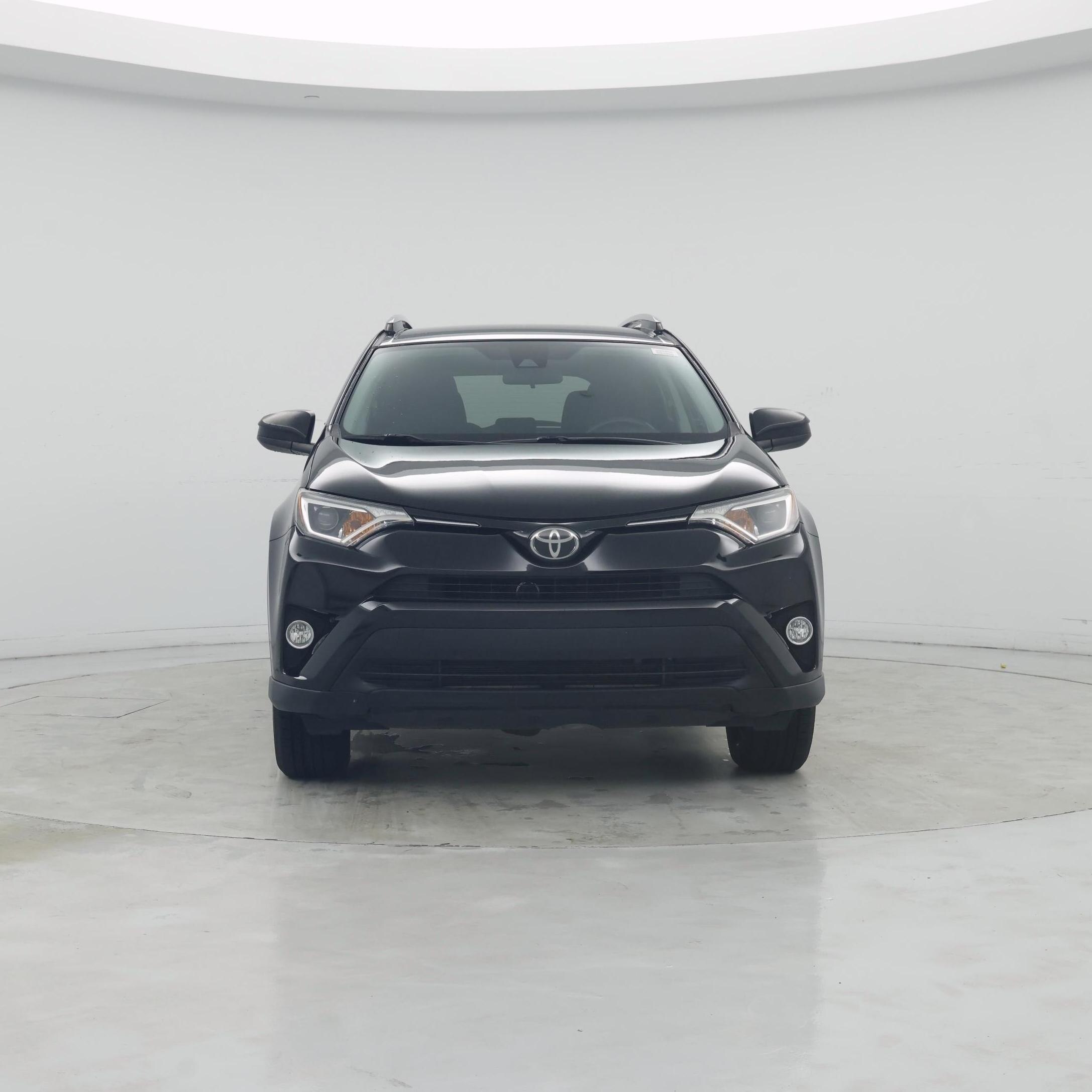 Thumbnail: 2018 Toyota RAV4 - 5