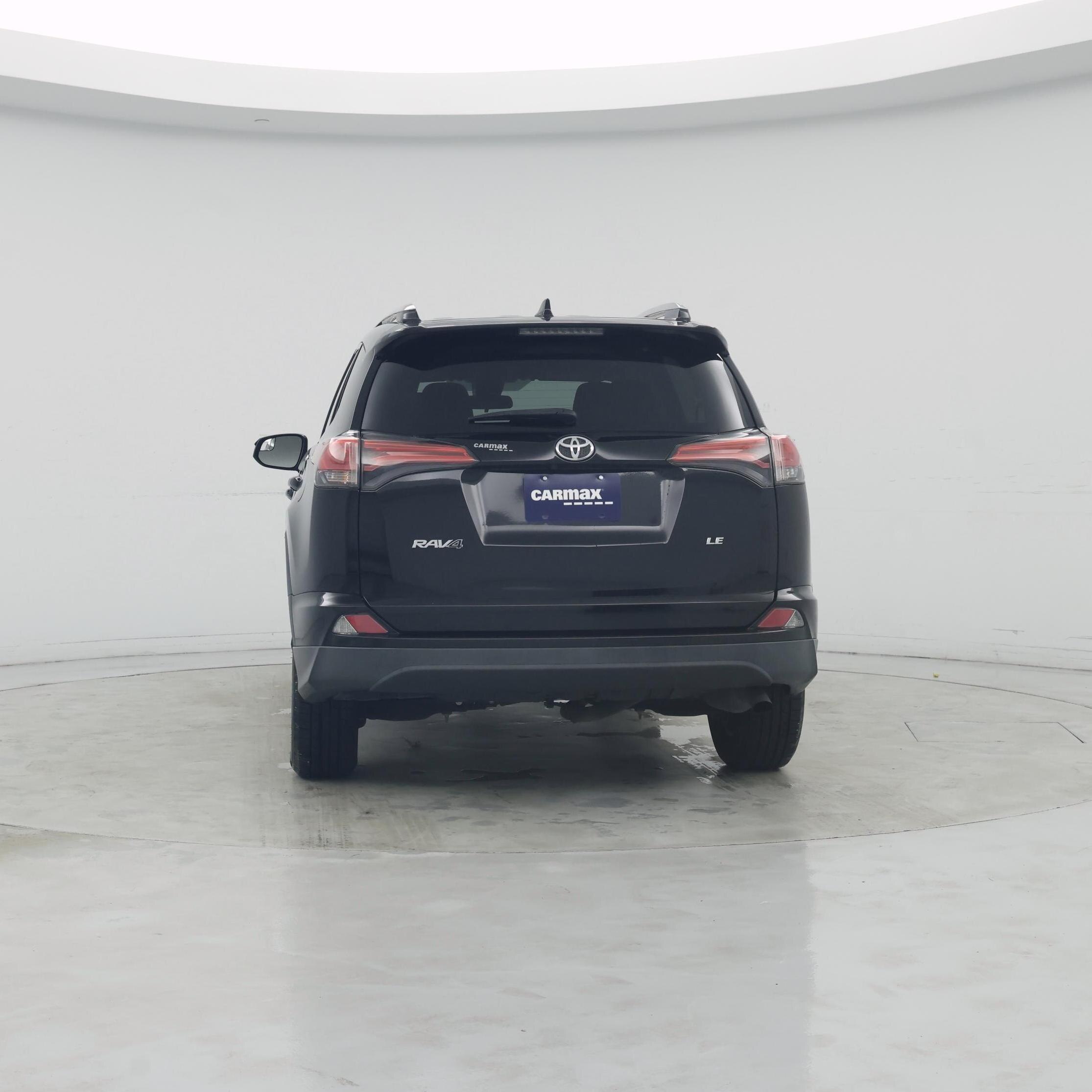 Thumbnail: 2018 Toyota RAV4 - 6