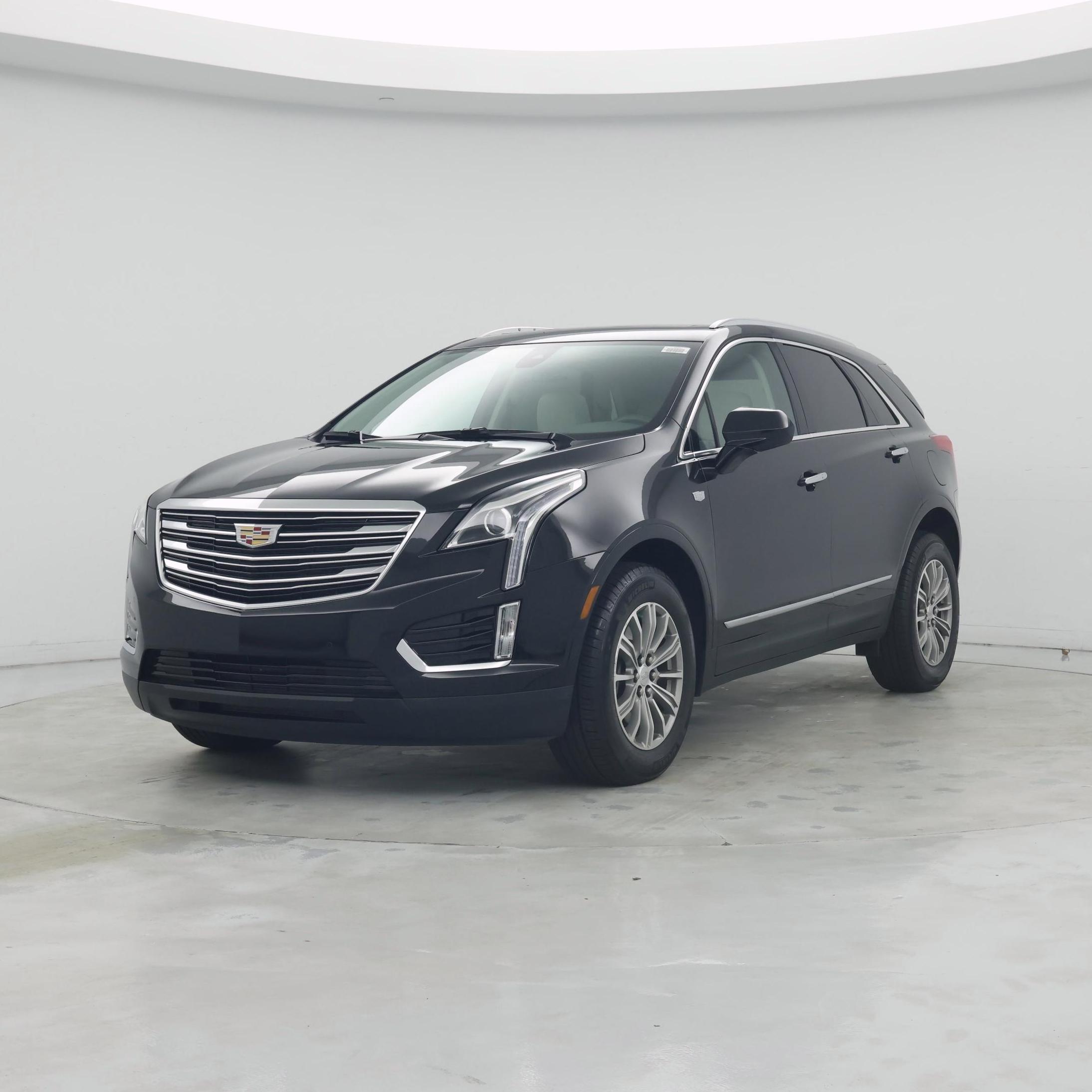 Thumbnail: 2017 Cadillac XT5 - 4