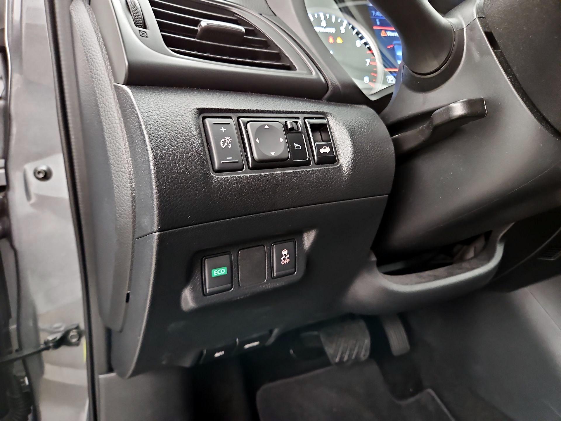 Thumbnail: 2019 Nissan Sentra - 13