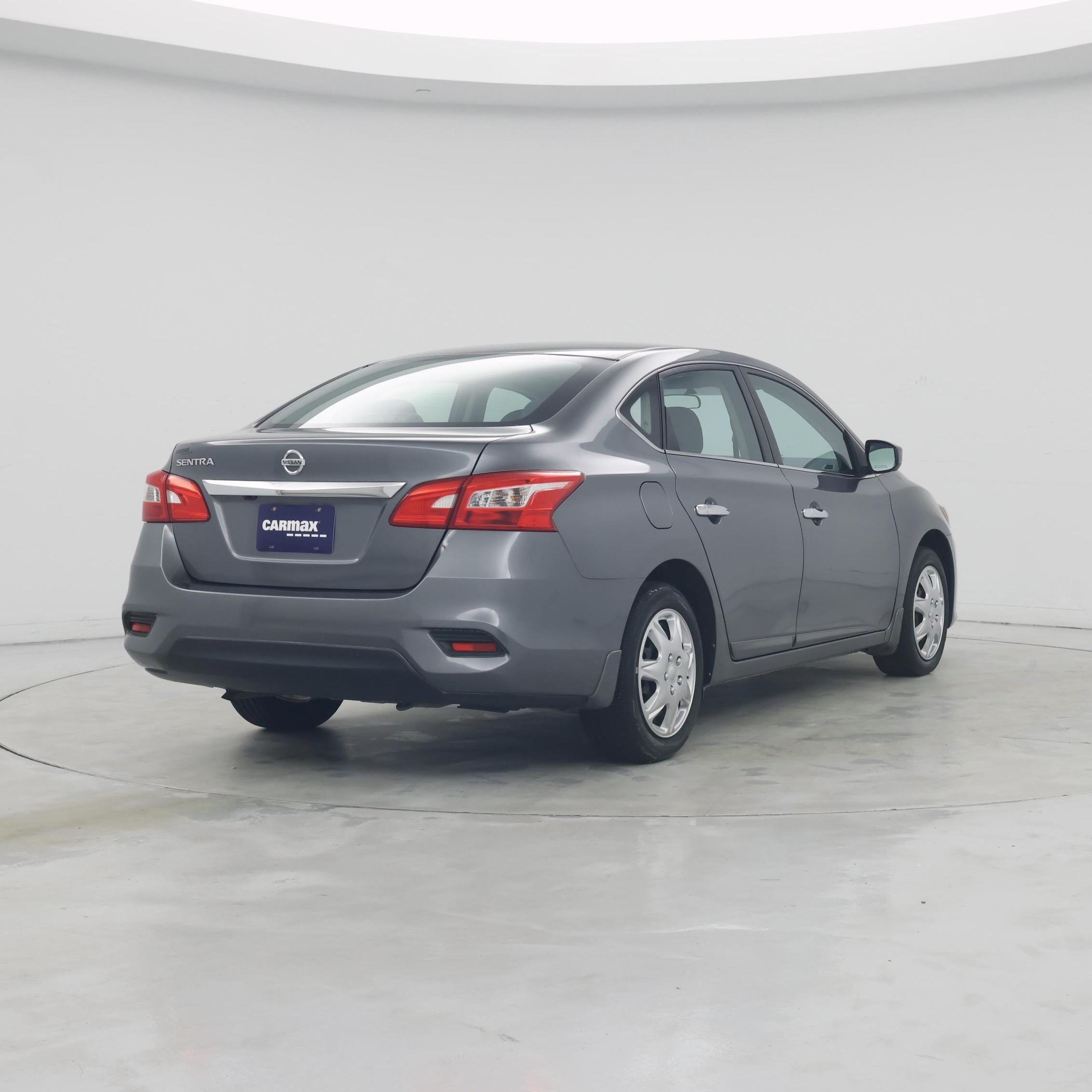 Thumbnail: 2019 Nissan Sentra - 8