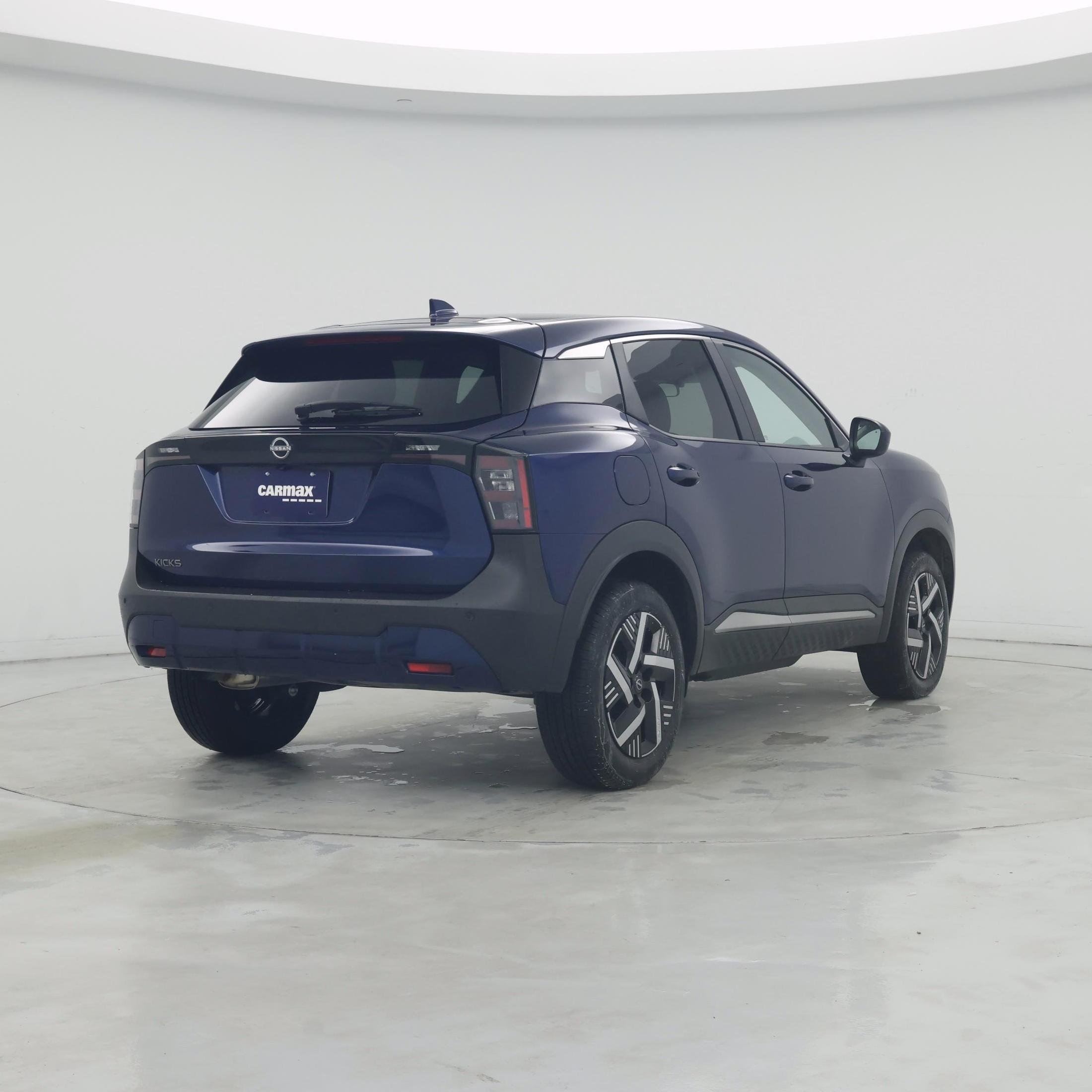 Thumbnail: 2025 Nissan Kicks - 8