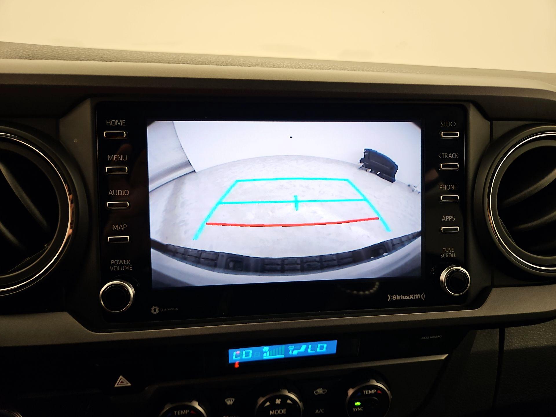 Thumbnail: 2021 Toyota Tacoma - 14