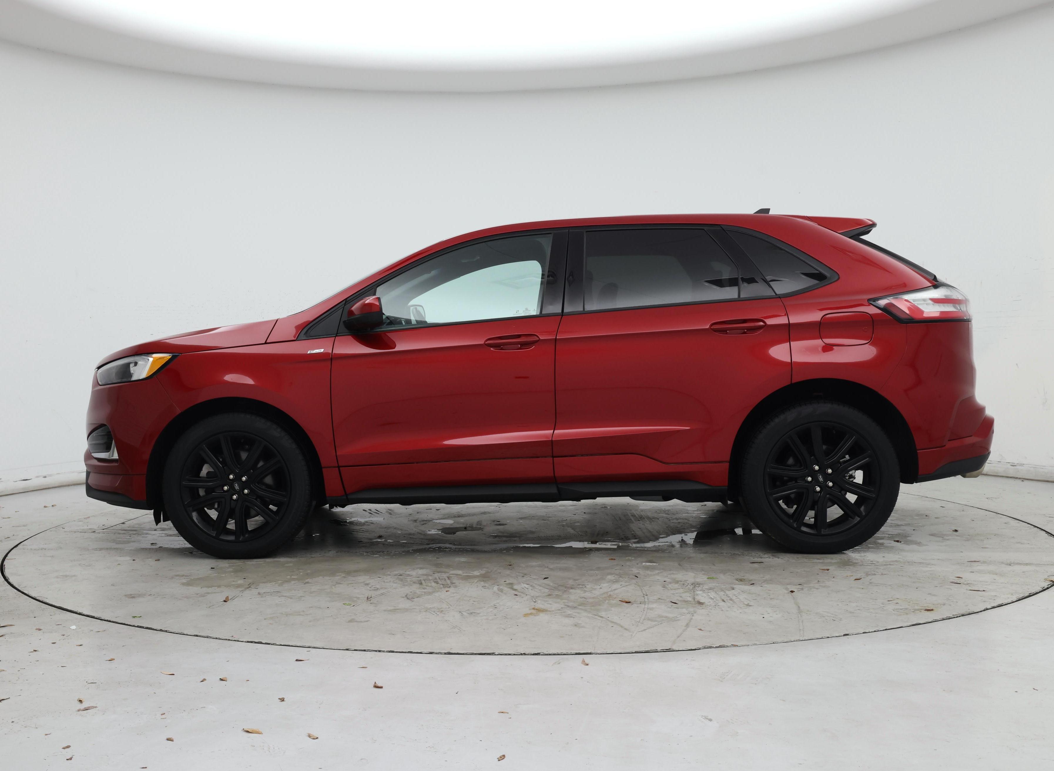 Thumbnail: 2021 Ford Edge - 3