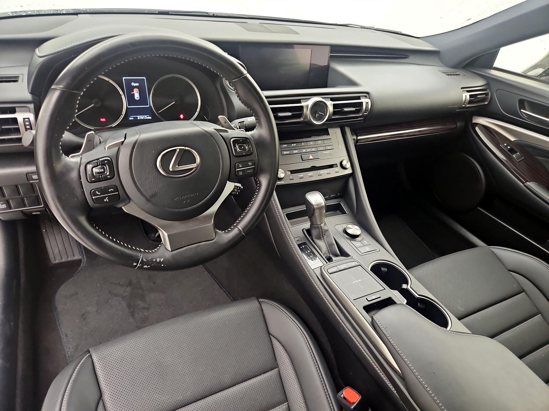 Thumbnail: 2021 Lexus RC - 9