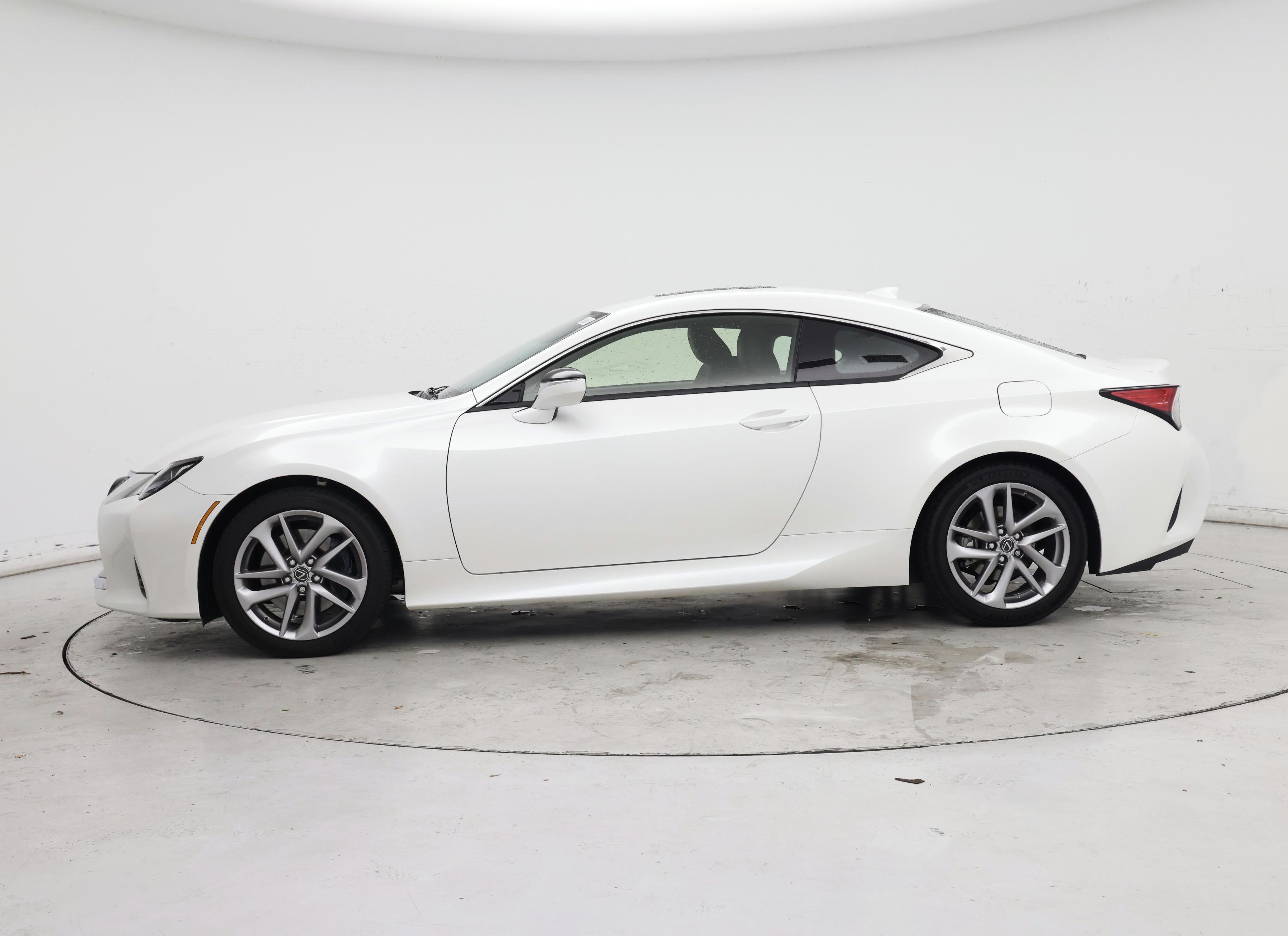 Thumbnail: 2021 Lexus RC - 3