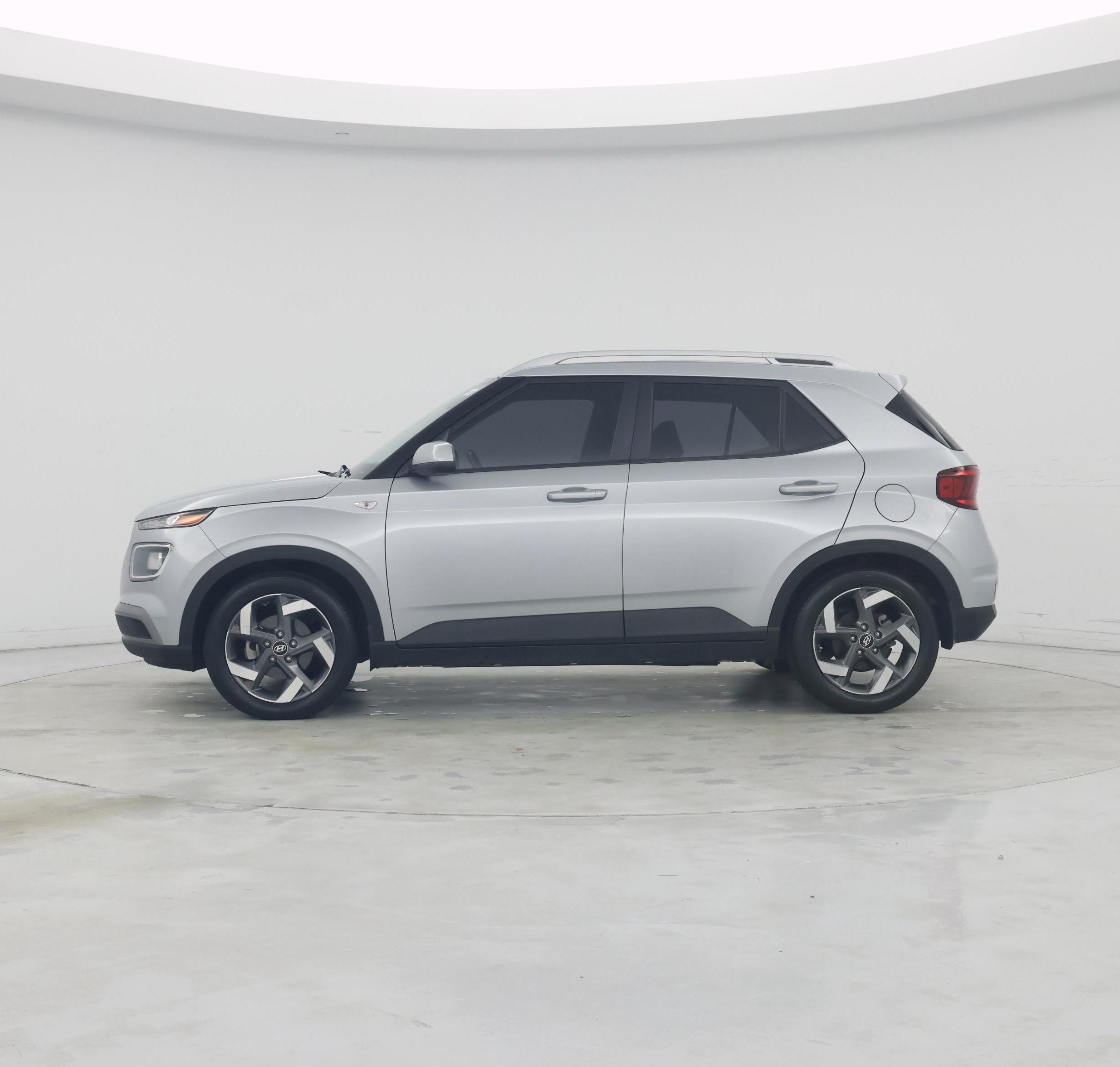 Thumbnail: 2022 Hyundai Venue - 3