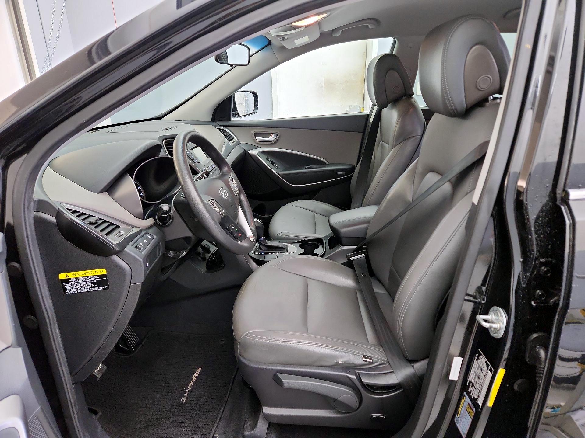 Thumbnail: 2016 Hyundai Santa Fe - 11