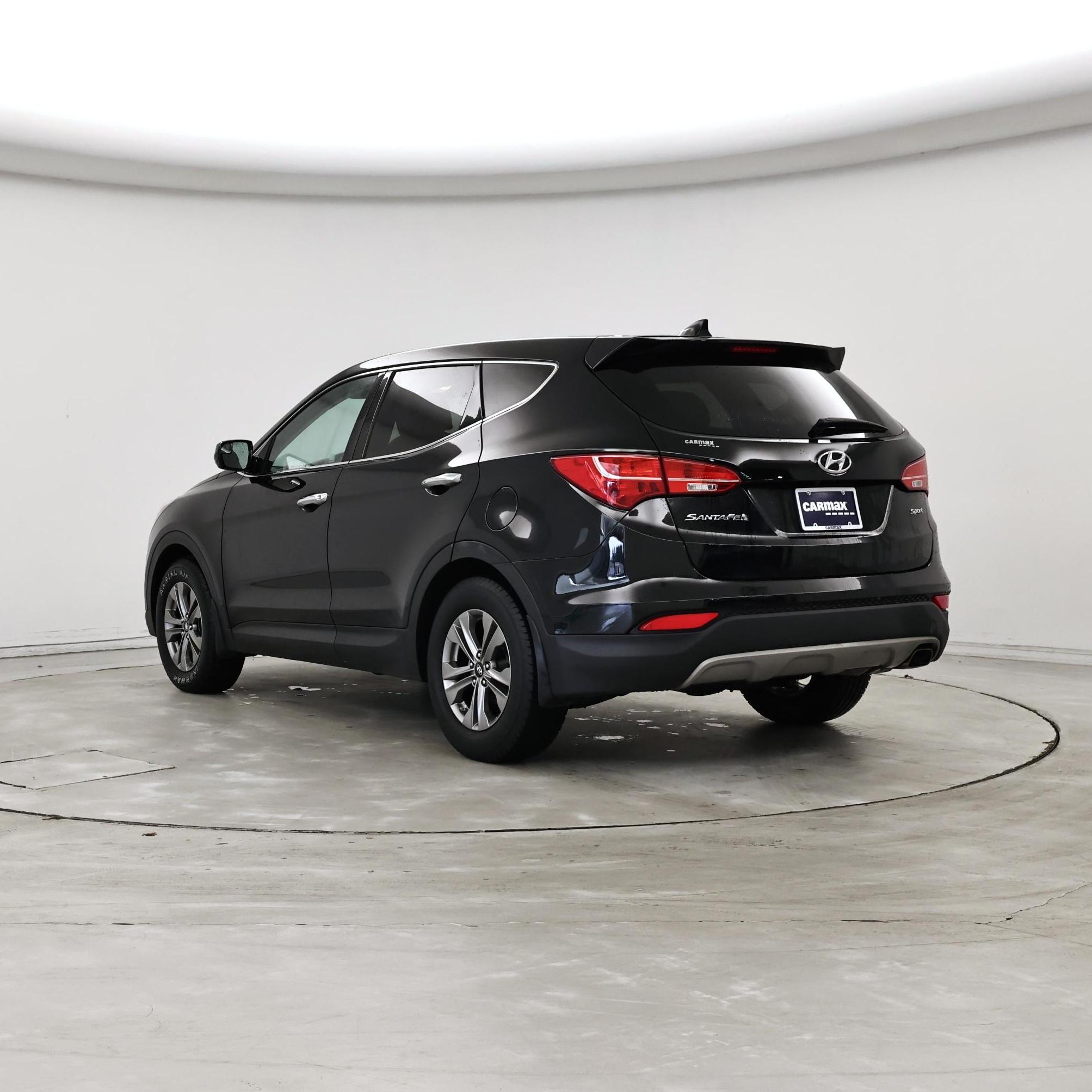 Thumbnail: 2016 Hyundai Santa Fe - 2