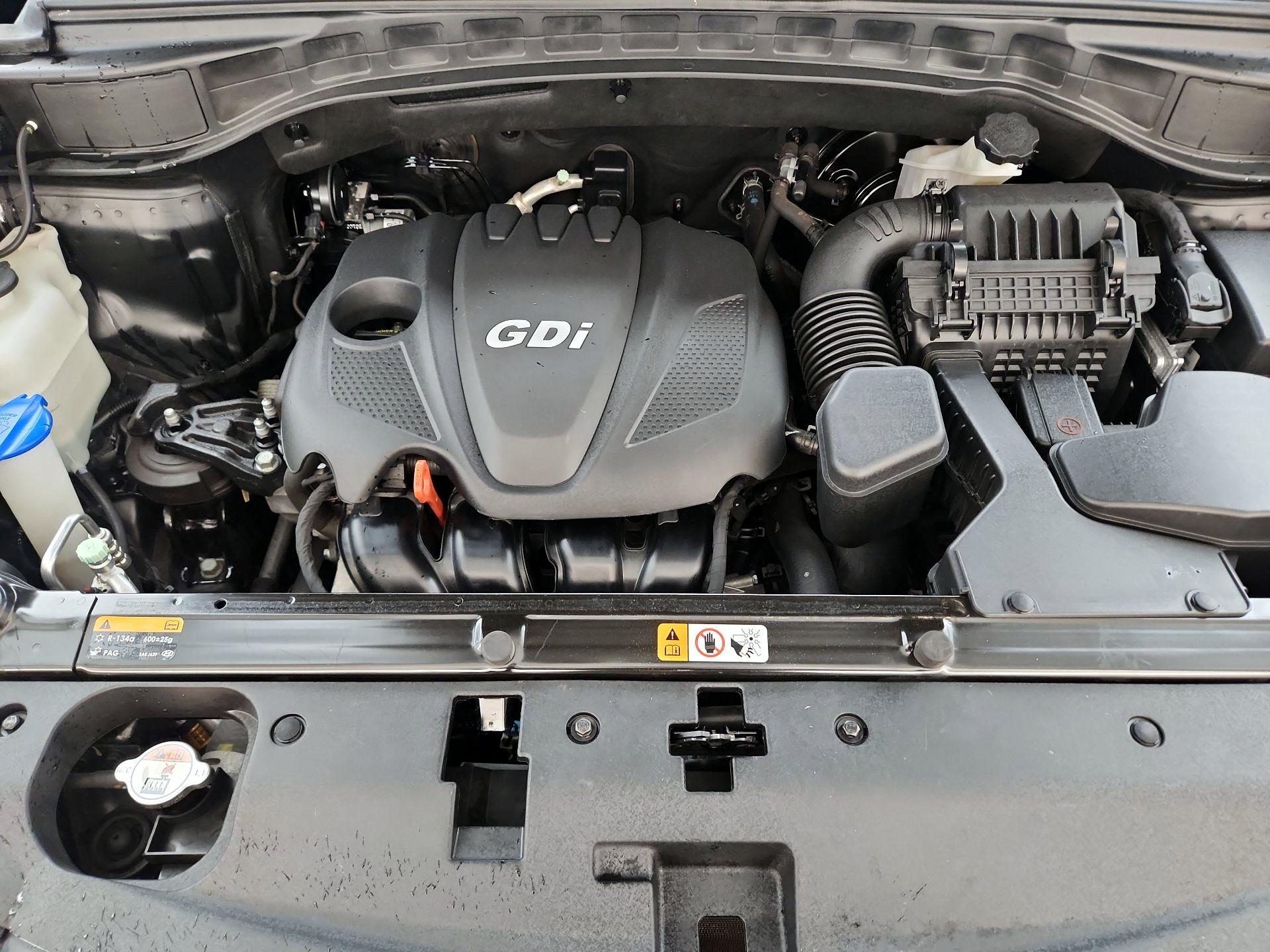 Thumbnail: 2016 Hyundai Santa Fe - 20