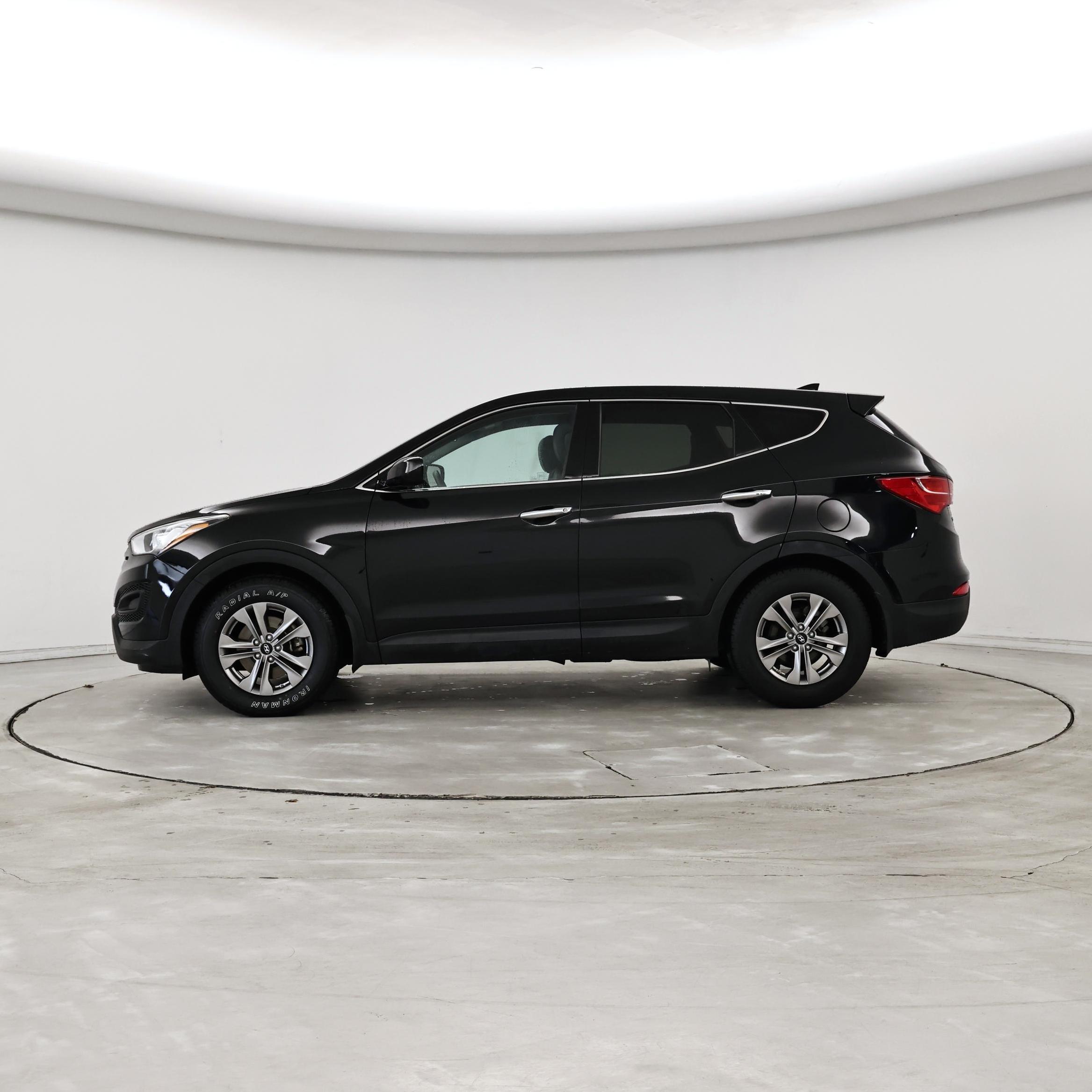 Thumbnail: 2016 Hyundai Santa Fe - 3