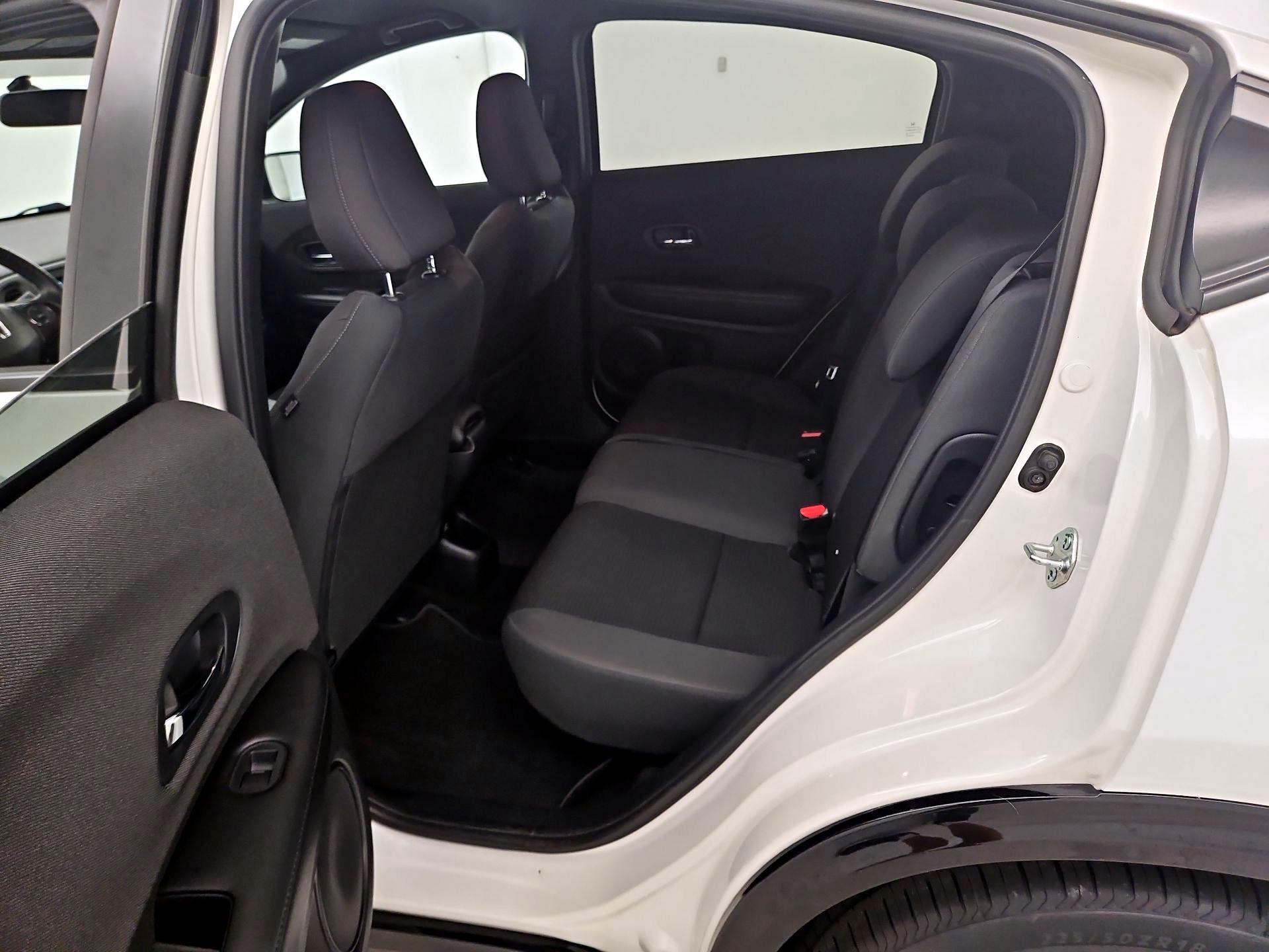 Thumbnail: 2022 Honda HR-V - 19