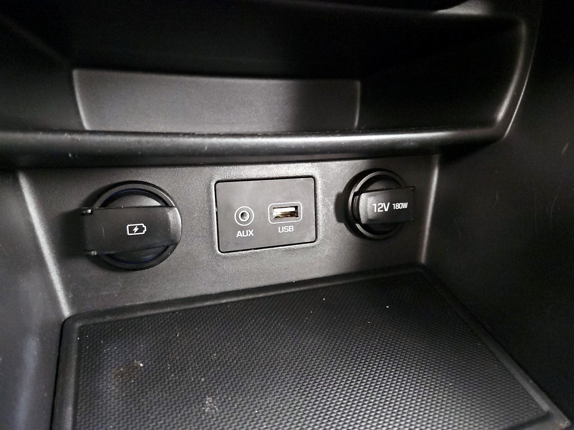 Thumbnail: 2019 Hyundai Kona - 18