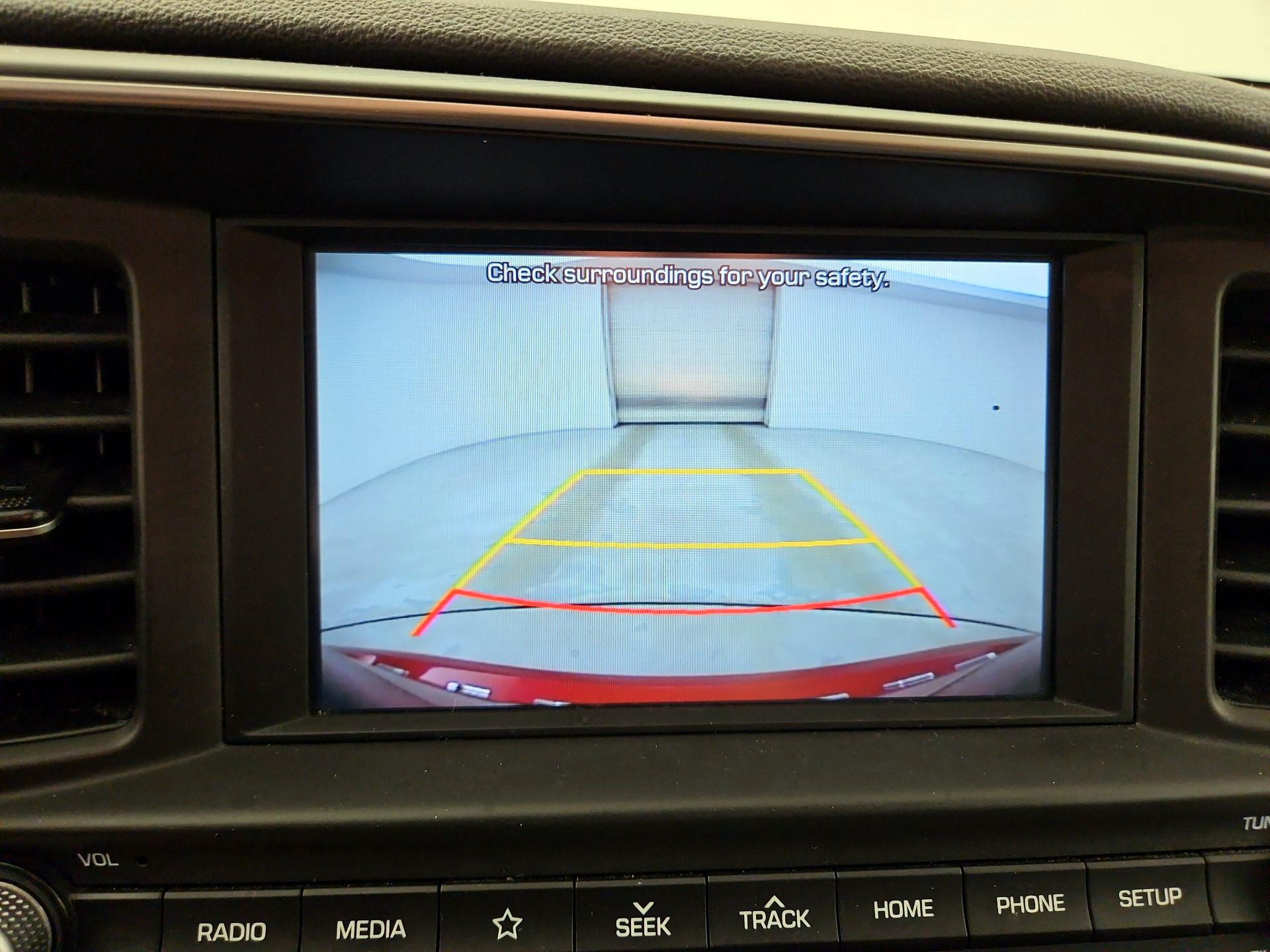 Thumbnail: 2020 Hyundai Elantra - 14