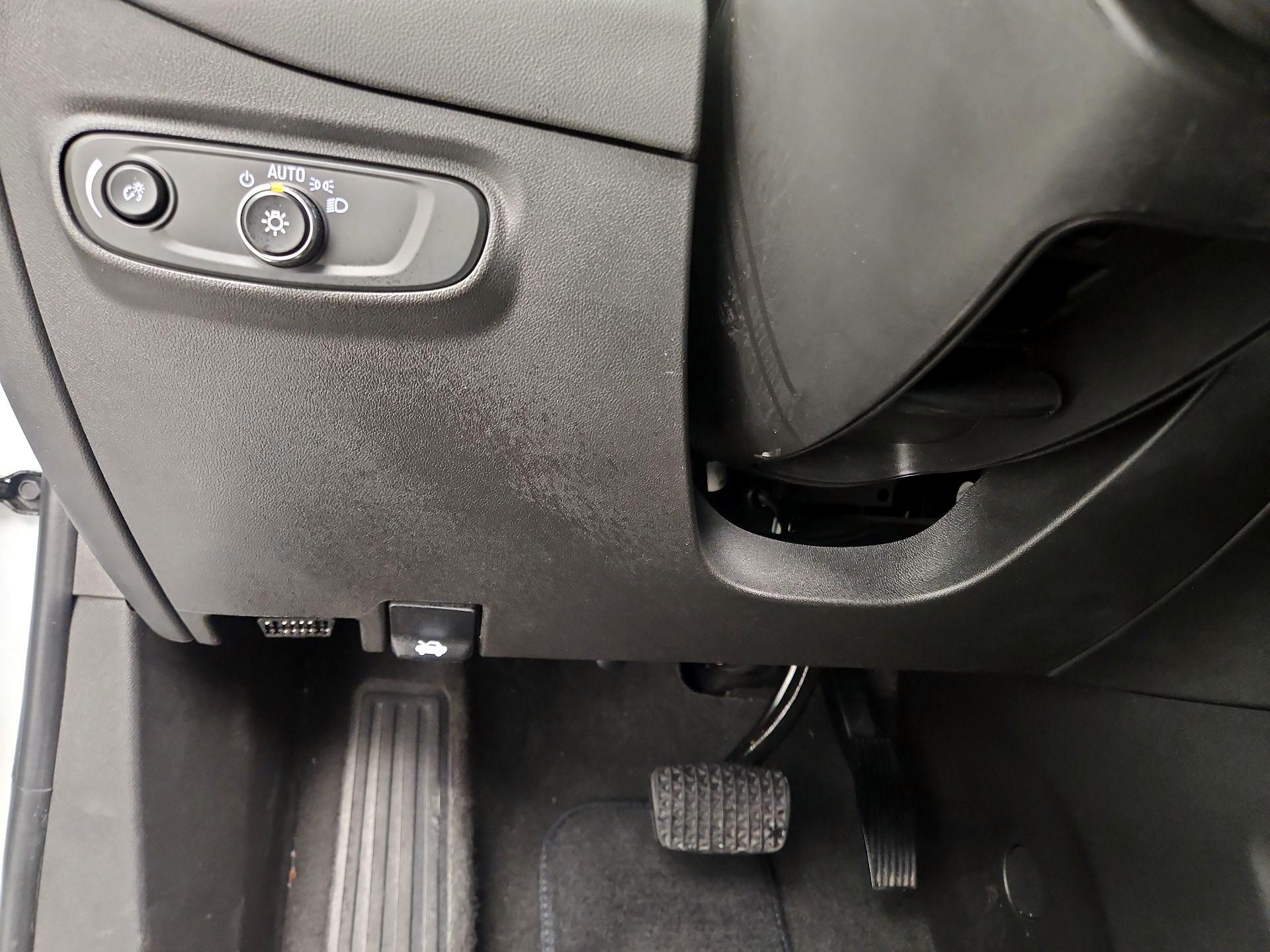 Thumbnail: 2023 Chevrolet Equinox - 13