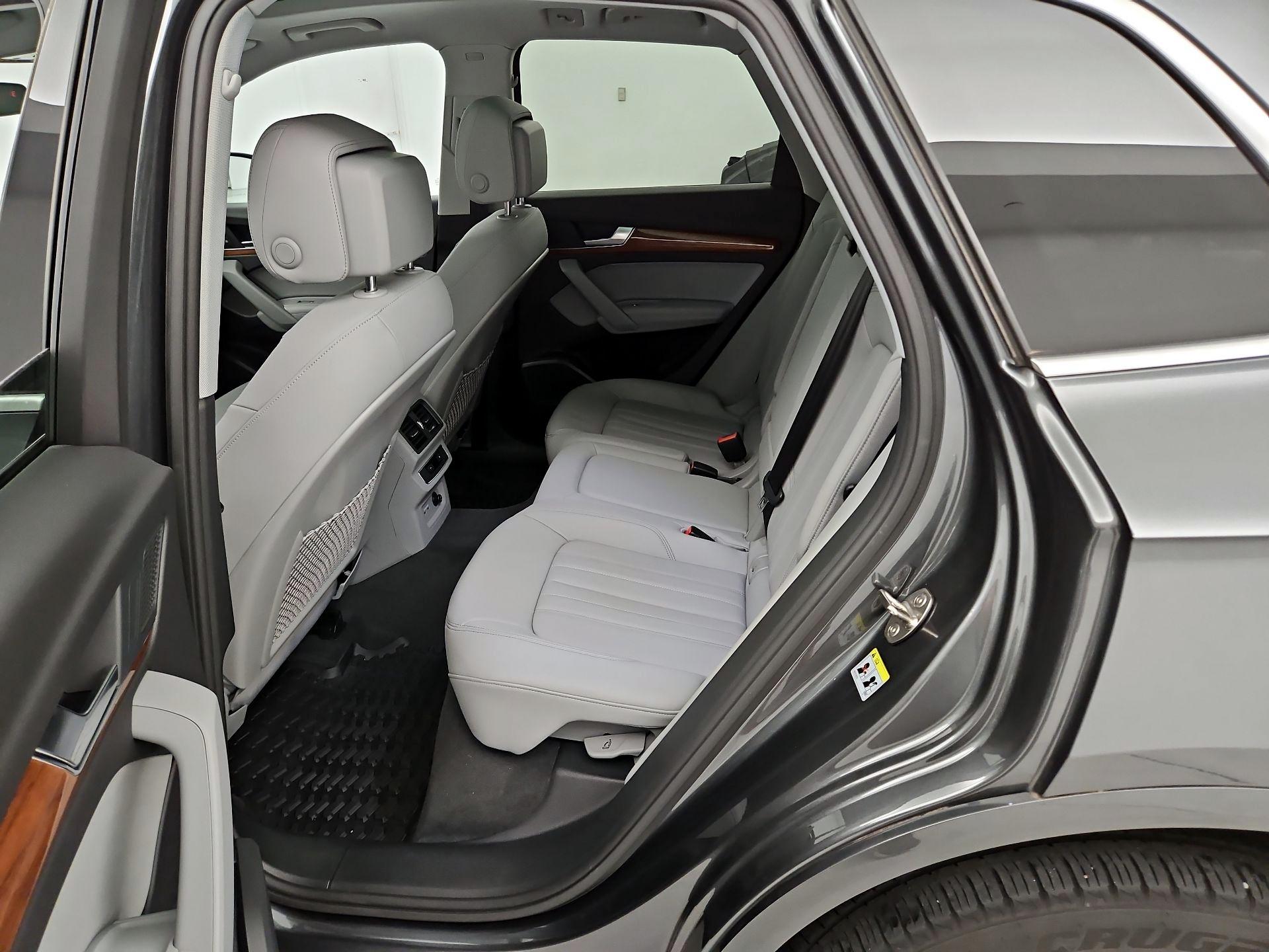 Thumbnail: 2023 Audi Q5 - 20