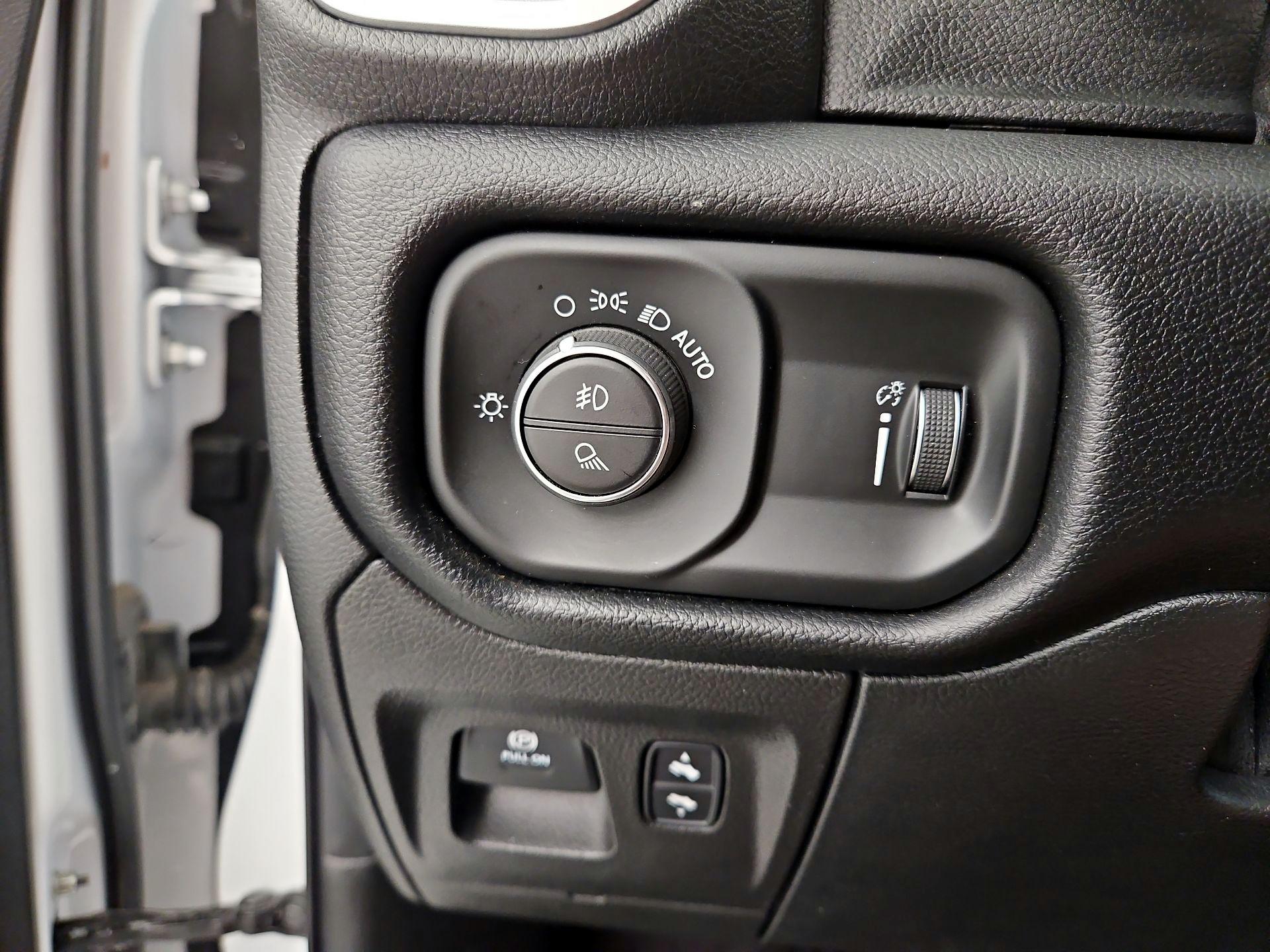 Thumbnail: 2022 RAM 1500 - 13